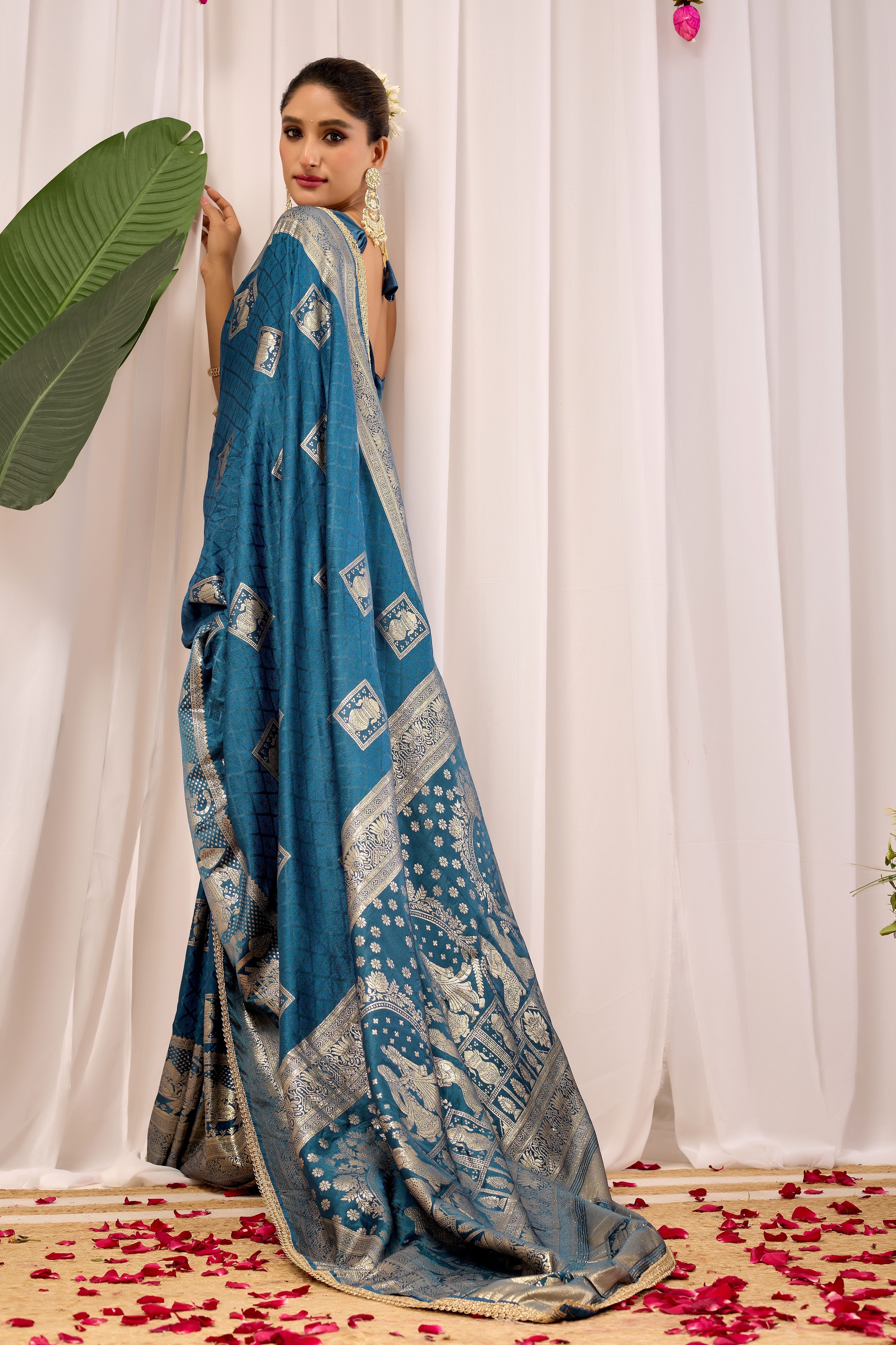 Teal Blue Soft Silk by Icultuer with Intricate Woven Motifs, Rich Zari Border and Designer Traditional Pallu