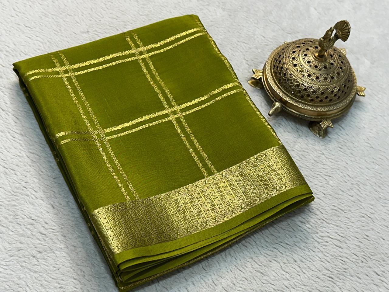 Classic Traditional by Icultuers: Exquisite Solid Hues with Grand Checks, Borders, and Pallus