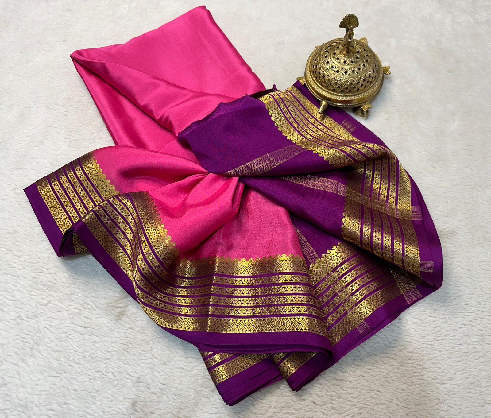 Silken Marvel: Pure Mysore by Icultuer with Elegant Zari Contrasts