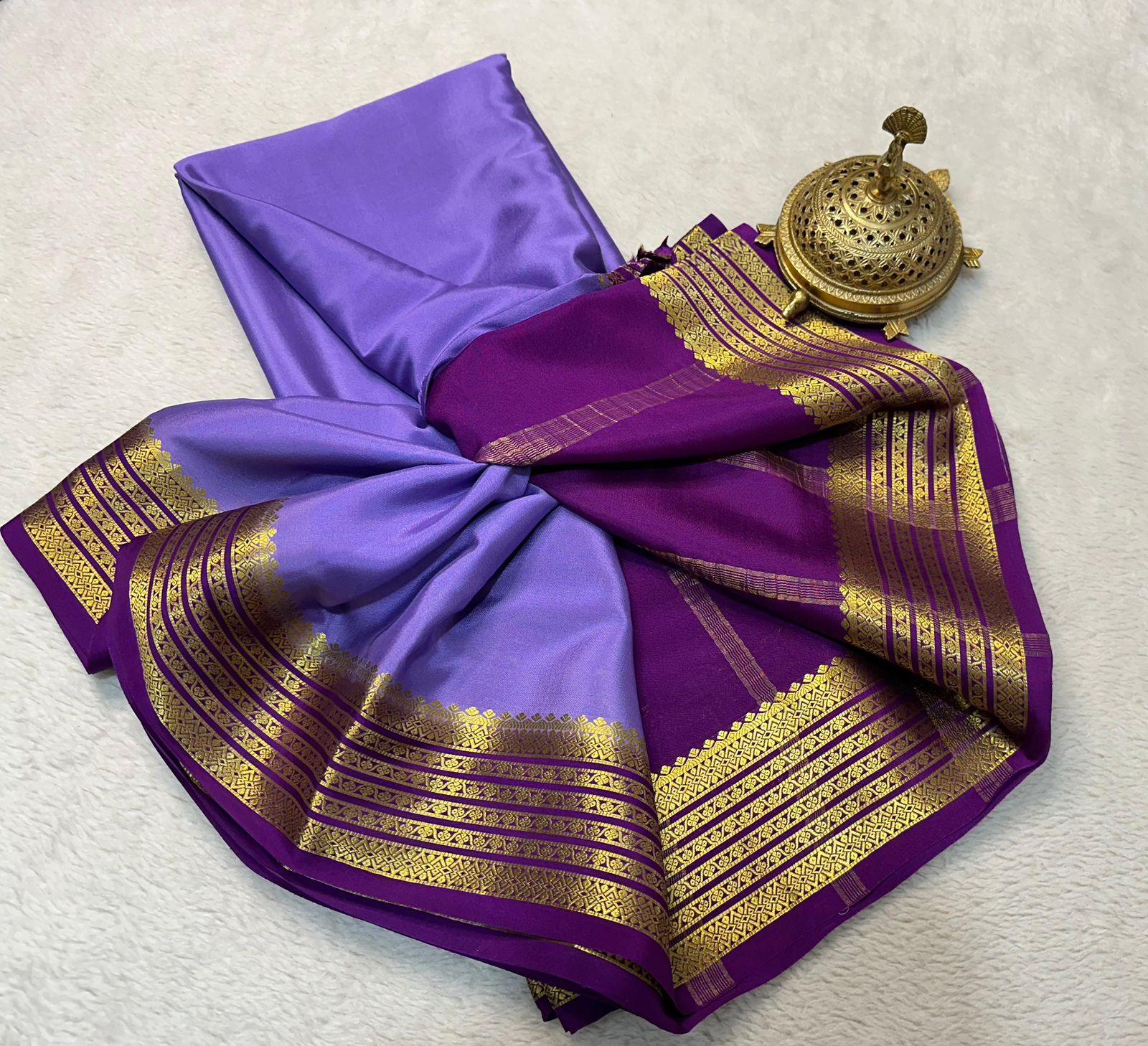 Lustrous Beauty: Pure Mysore Silk by Icultuer with Artistic Zari Touch
