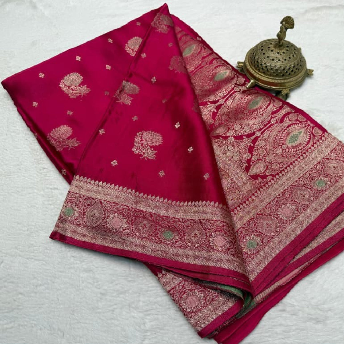 Vibrant Rani Pink Kanchipuram Soft Silk by Icultuer with Heavy Zari Border