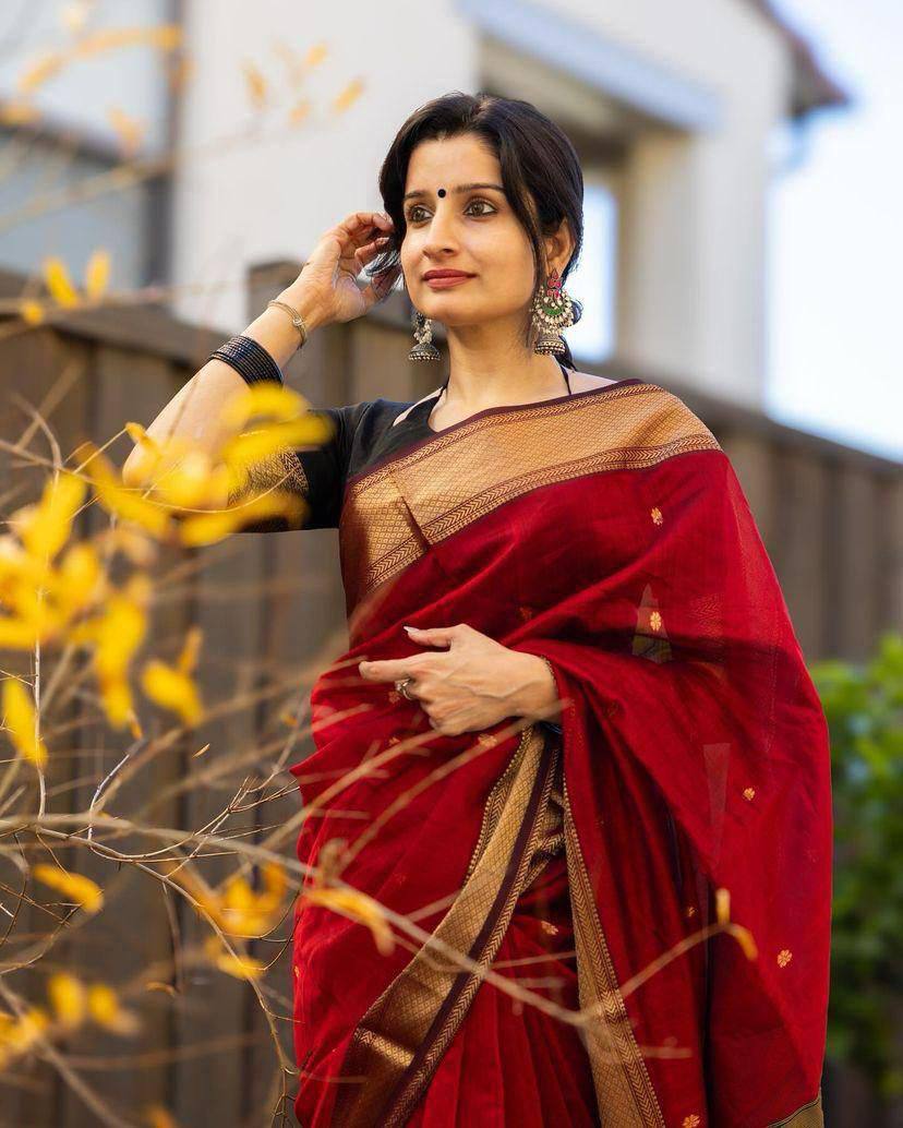 Blooming Red Cotton Silk Saree