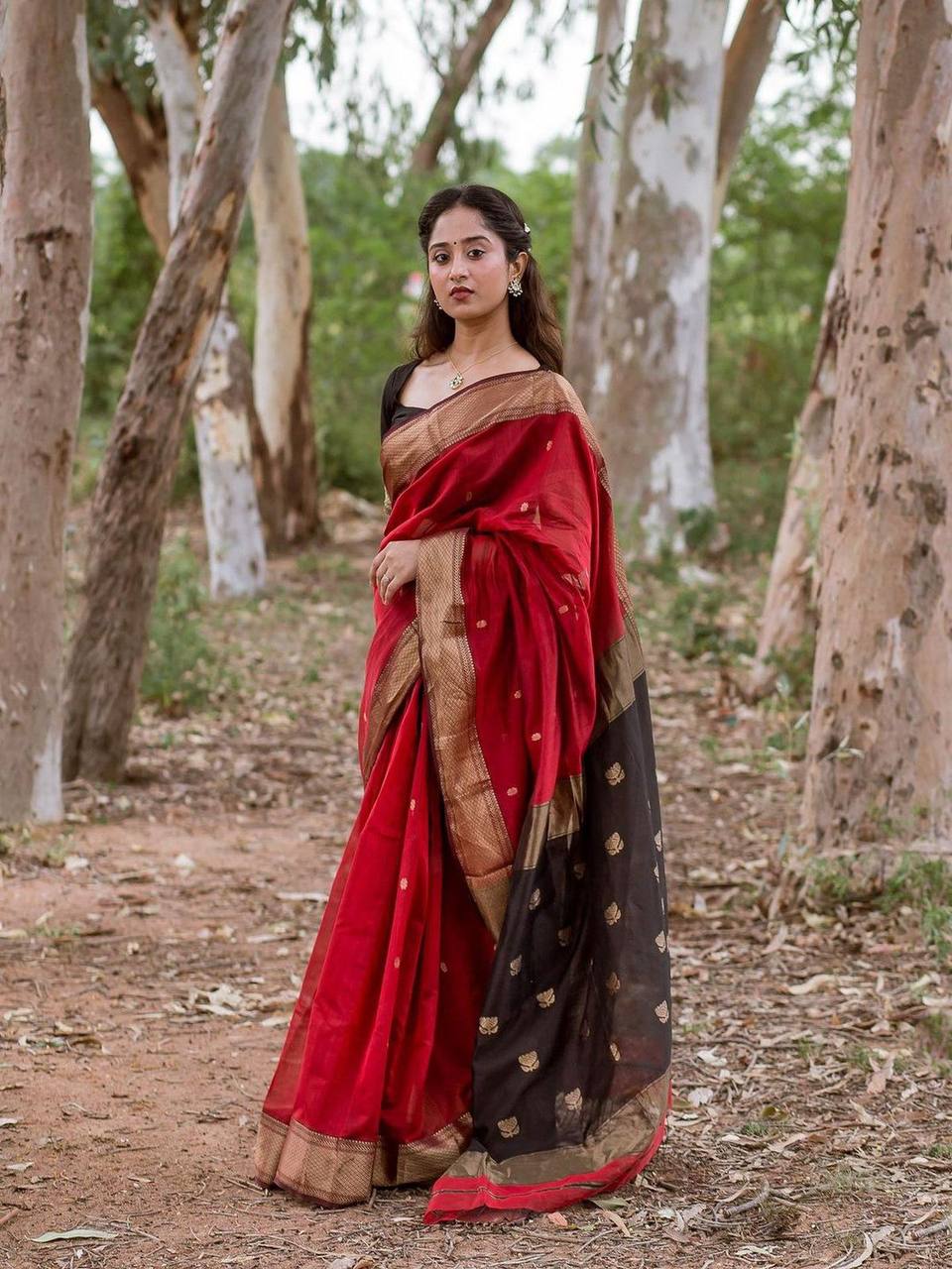 Blooming Red Cotton Silk Saree