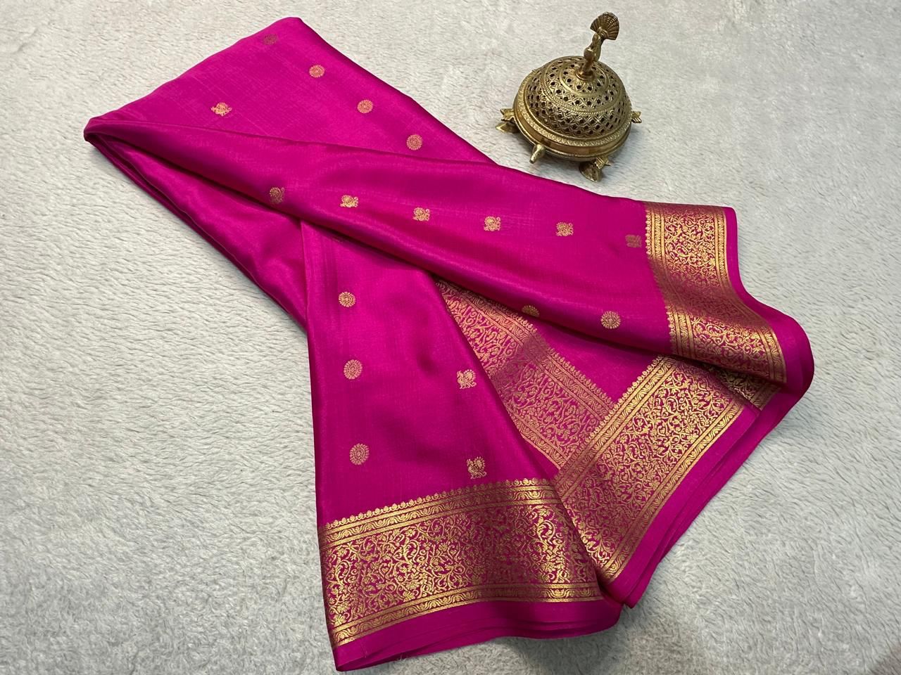 Statement Bridal Brocade Silk by Icultuer – Vibrant Patterns, Magnificent Pallu