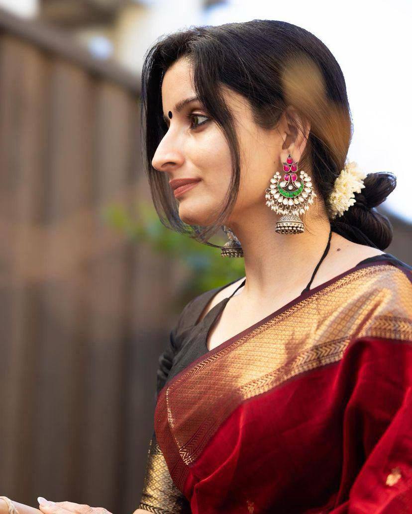 Blooming Red Cotton Silk Saree
