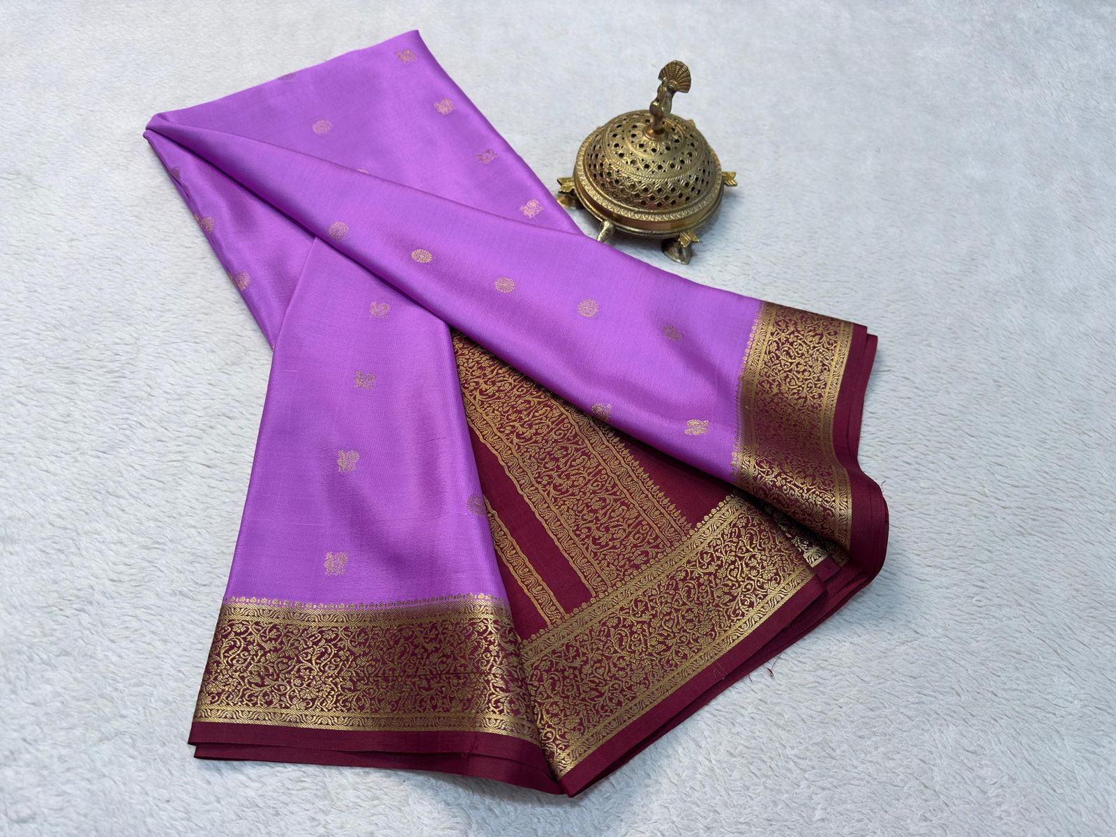 Statement Bridal Brocade Silk by Icultuer – Vibrant Patterns, Magnificent Pallu