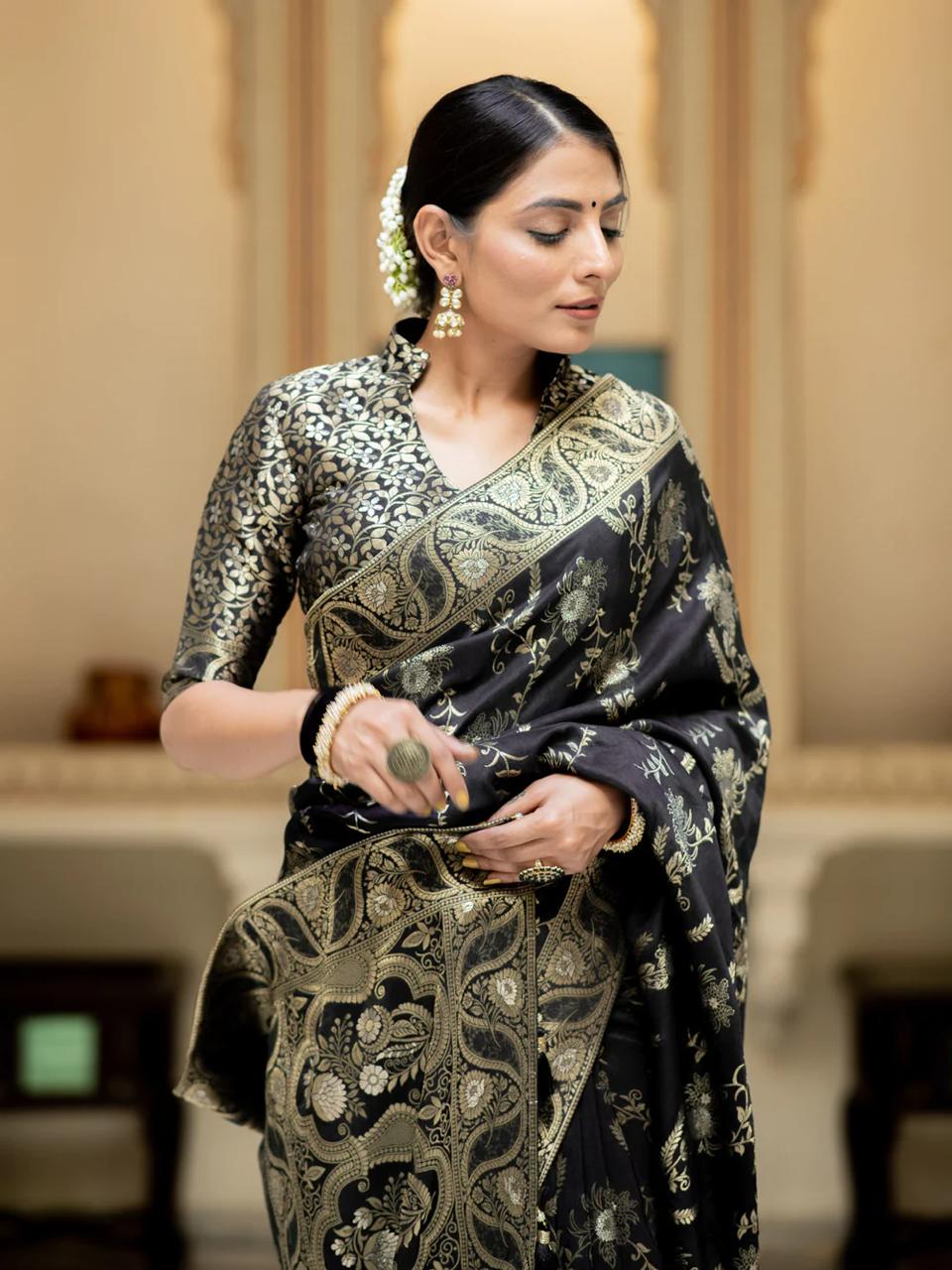 icultural Black Banarasi Silk Saree WIth Fabulouse Blouse Piece