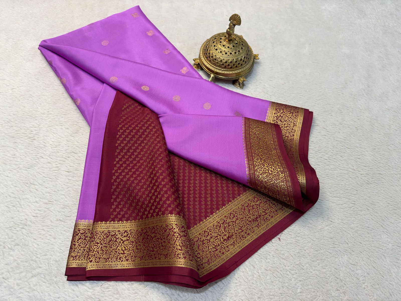 Statement Bridal Brocade Silk by Icultuer – Vibrant Patterns, Magnificent Pallu