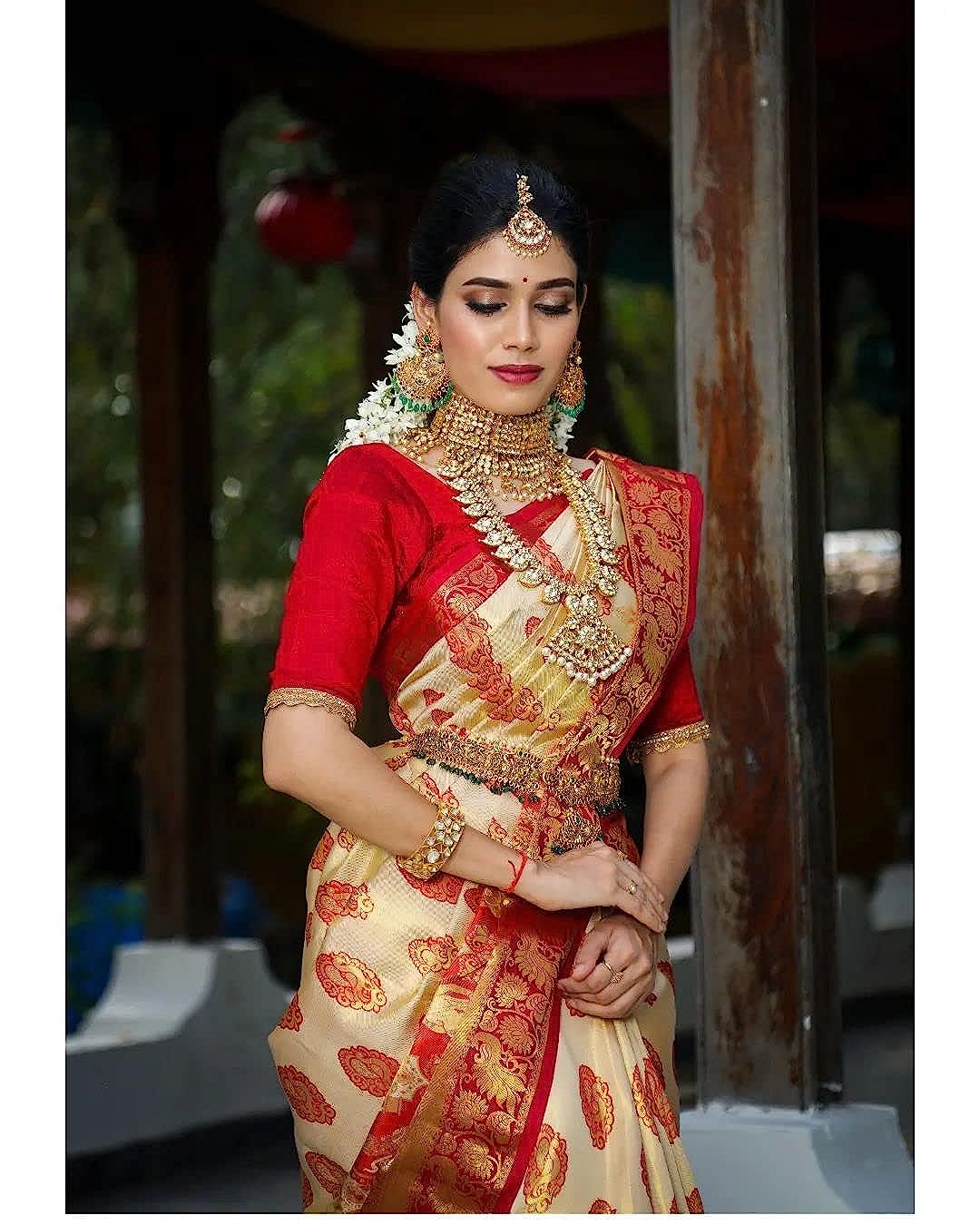 Woven Kanjivaram Jacquard, Art Silk by Icultuer  (White)