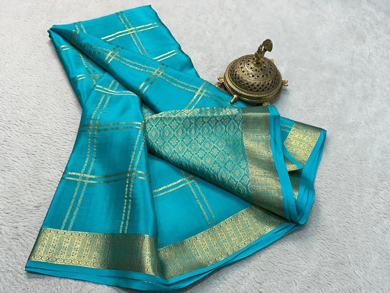 Classic Traditional by Icultuers: Exquisite Solid Hues with Grand Checks, Borders, and Pallus