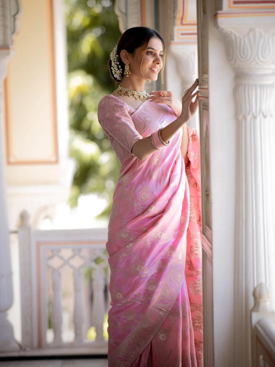 icultural Onion Pink Banarasi Silk Saree WIth Fabulouse Blouse Piece