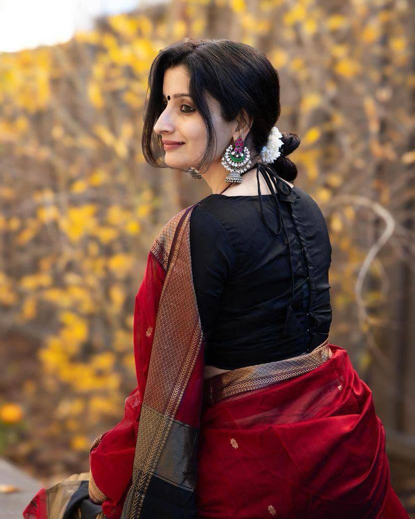 Blooming Red Cotton Silk Saree