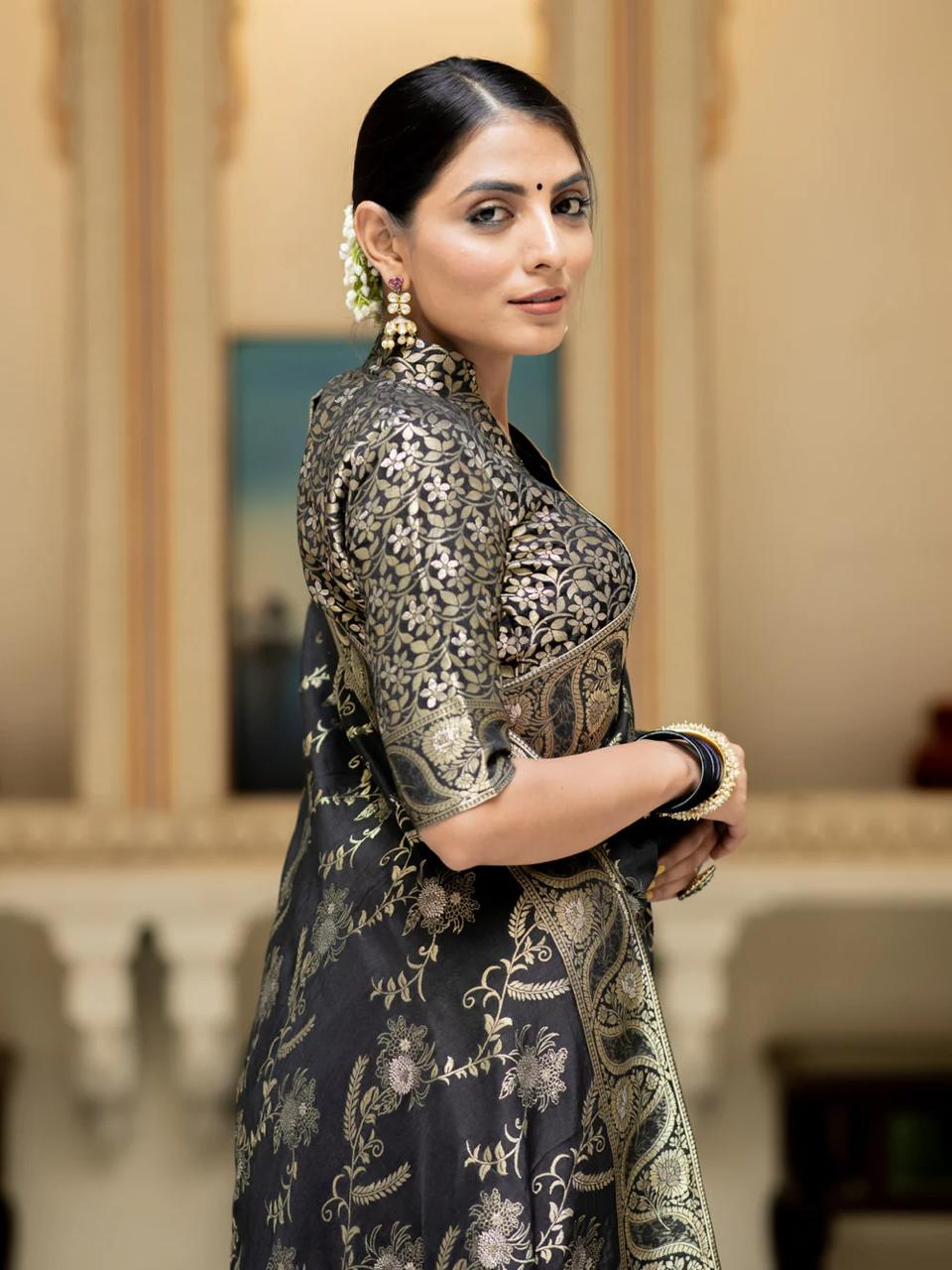 icultural Black Banarasi Silk Saree WIth Fabulouse Blouse Piece