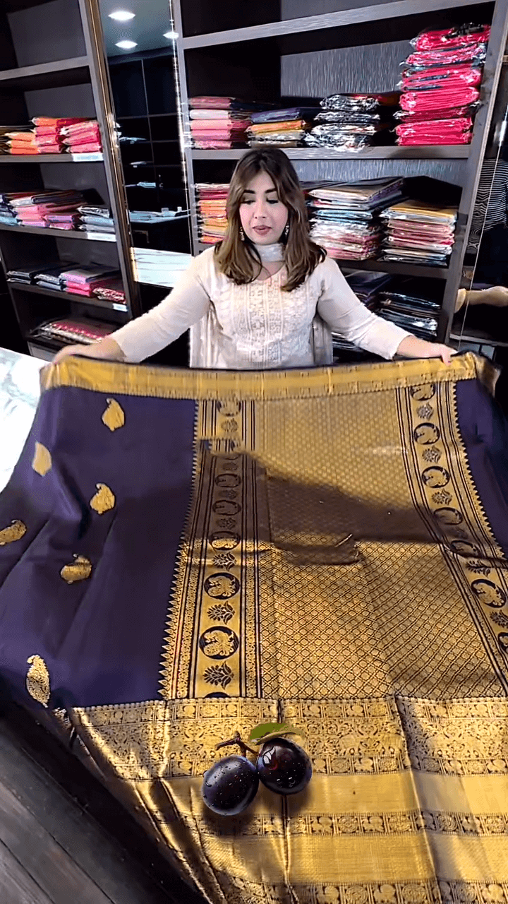 icultural Purple Soft Banarasi Silk Saree With Efflorescence Blouse Piece