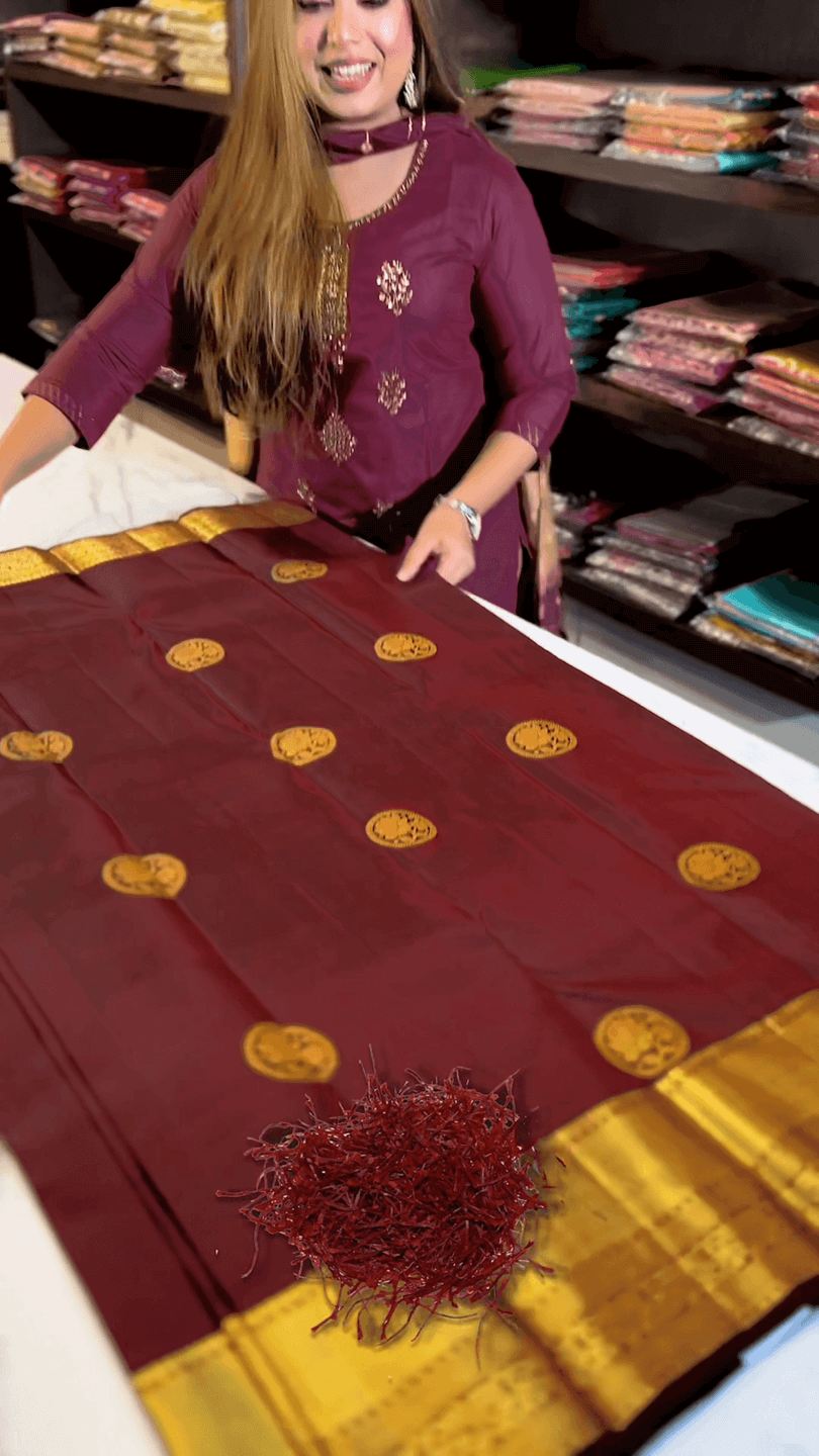 icultural icultural Soft Banarasi Silk Saree With Tremendous Blouse Piece