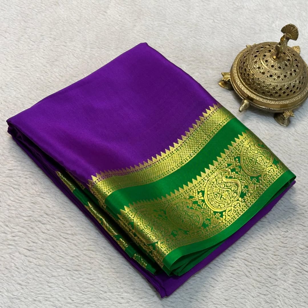 Traditional Mango Bentex Border Mysore Silk by Icultuers with Contrast Line Pallu