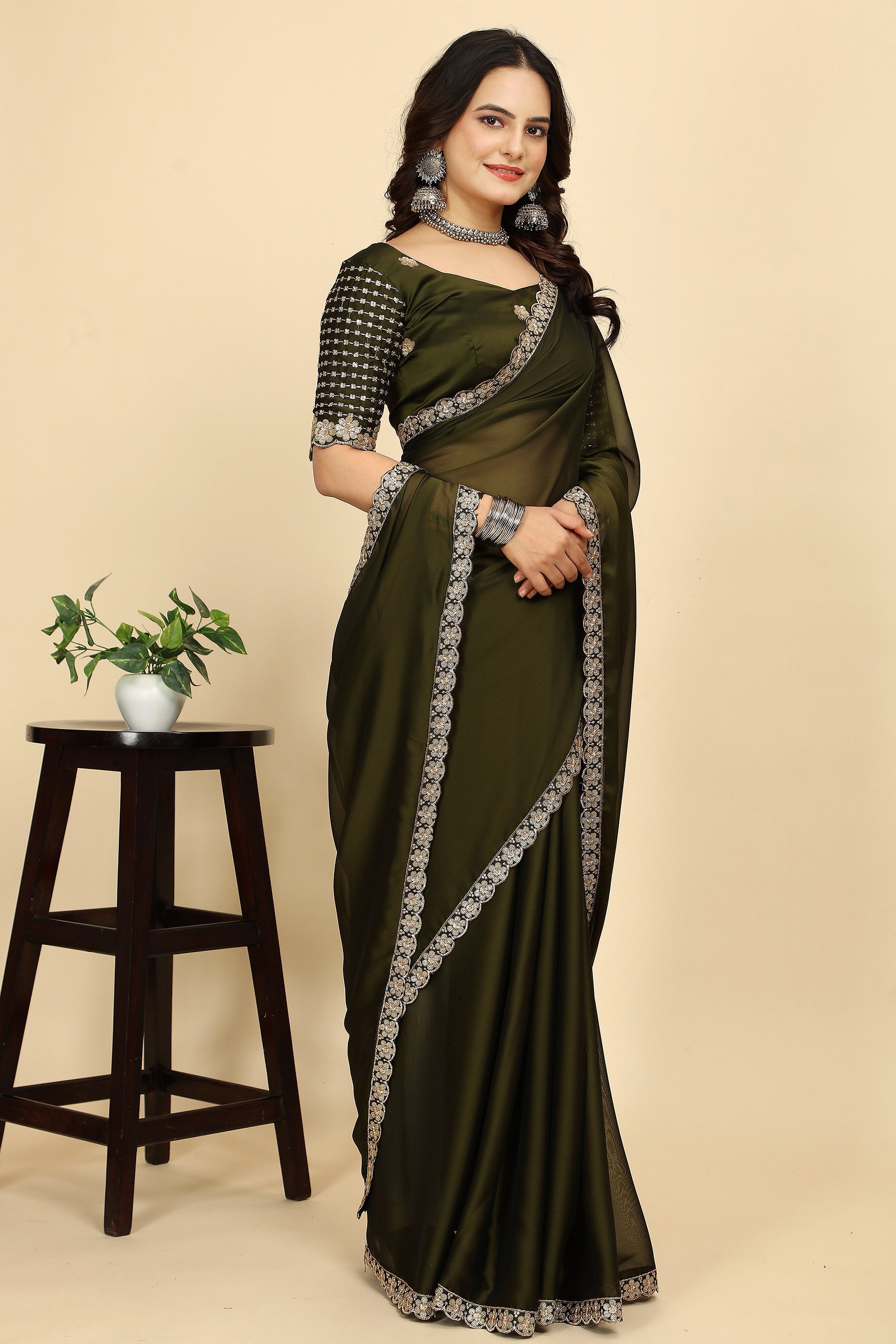 A Touch of Royalty: Premium Silk & Exquisite Embroidery