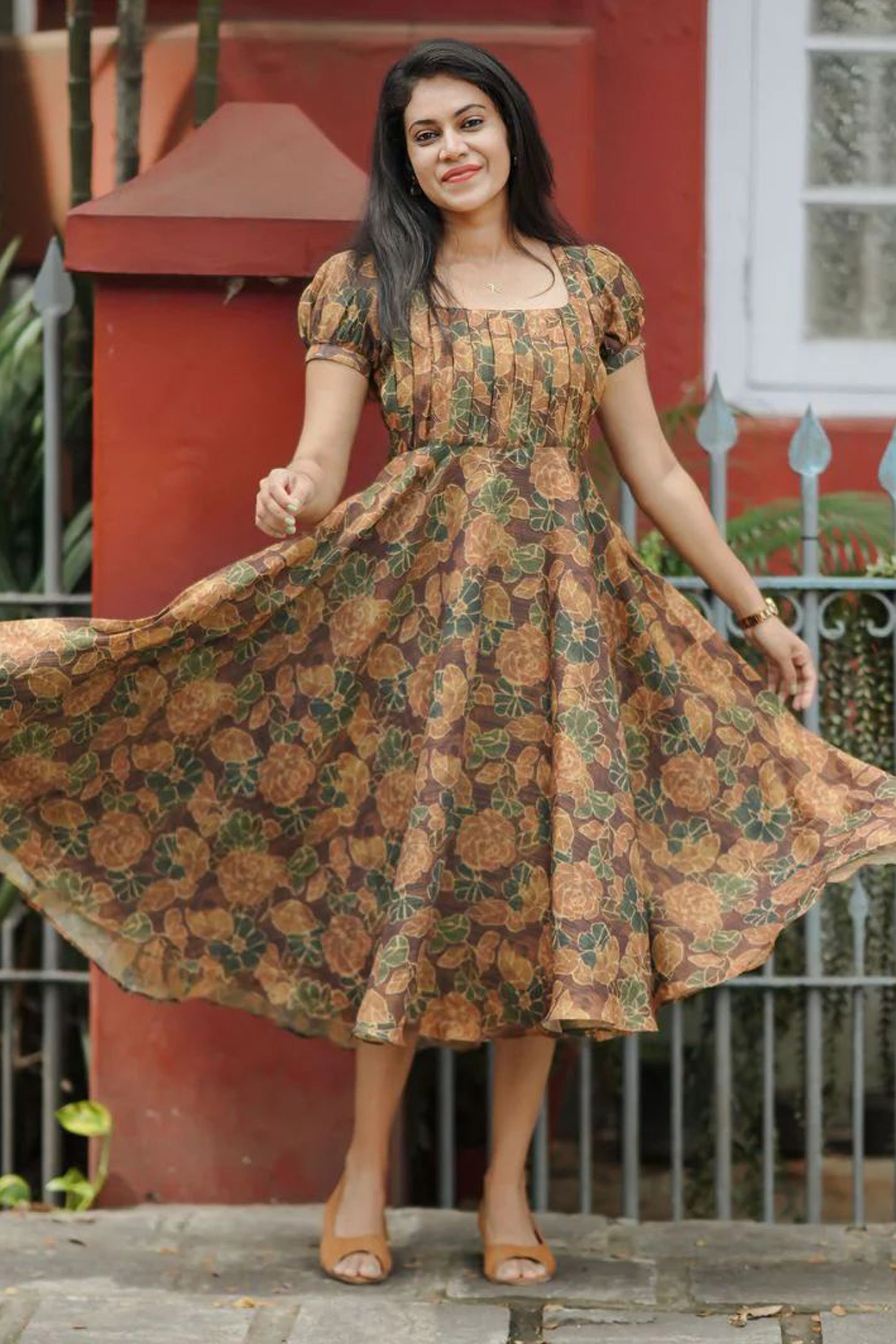Women's Brown Floral Print Tissue Dress