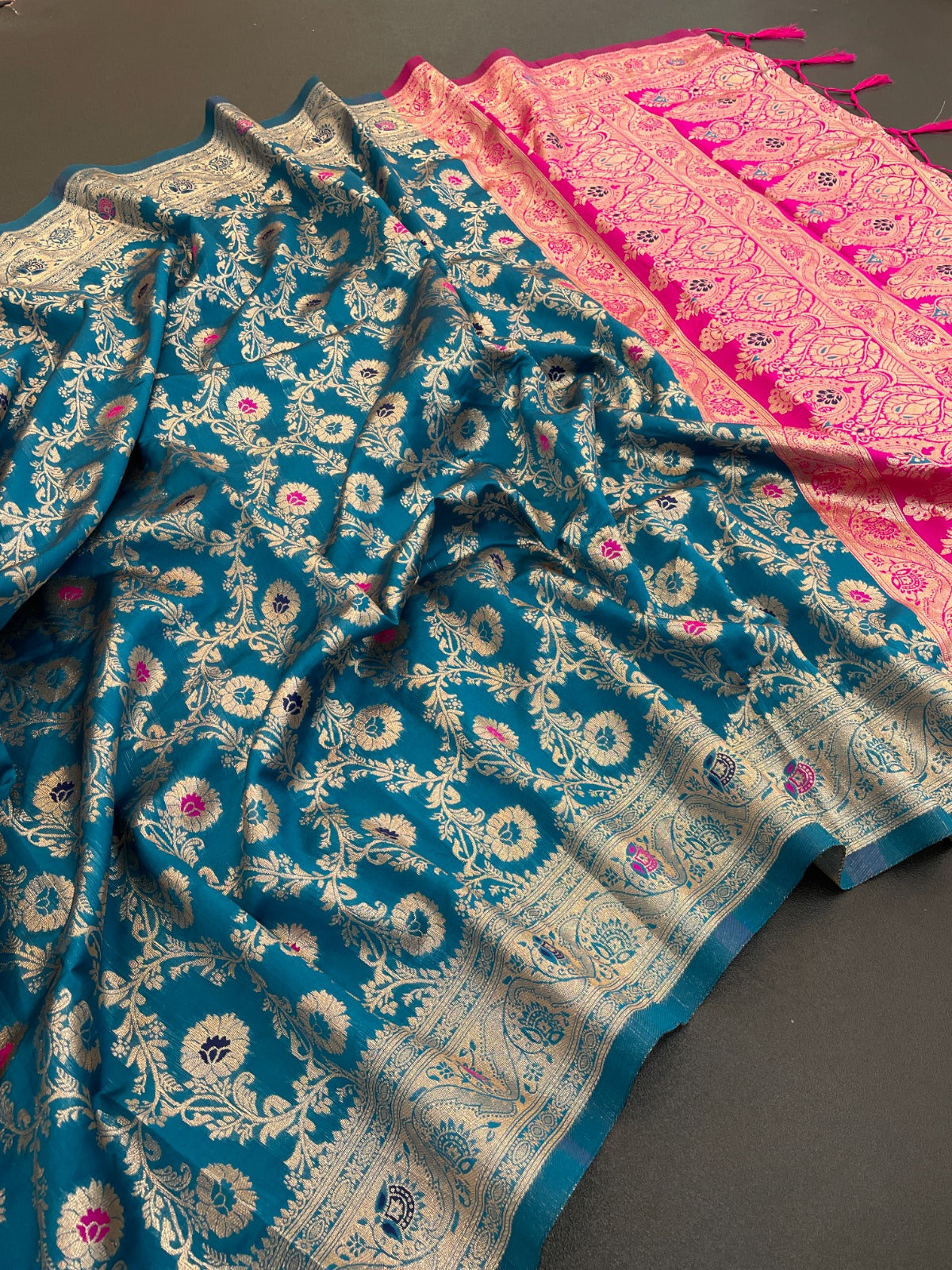 Classic Banarasi by Icultuer with Soft Texture & Glossy Look