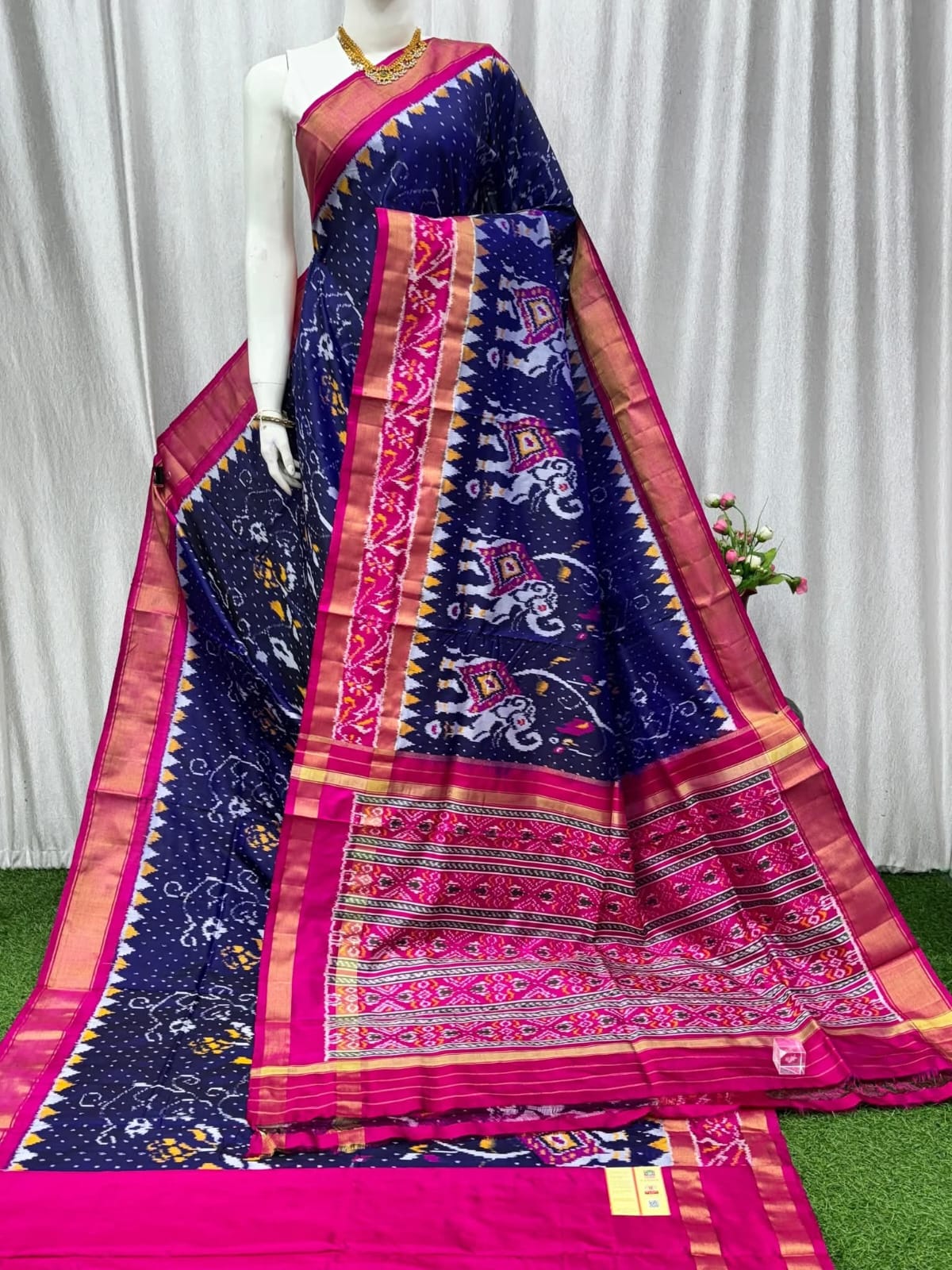 Navy Blue Handloom Ikat Pure Silk by Icultuer with Rani Pink Designer Pallu