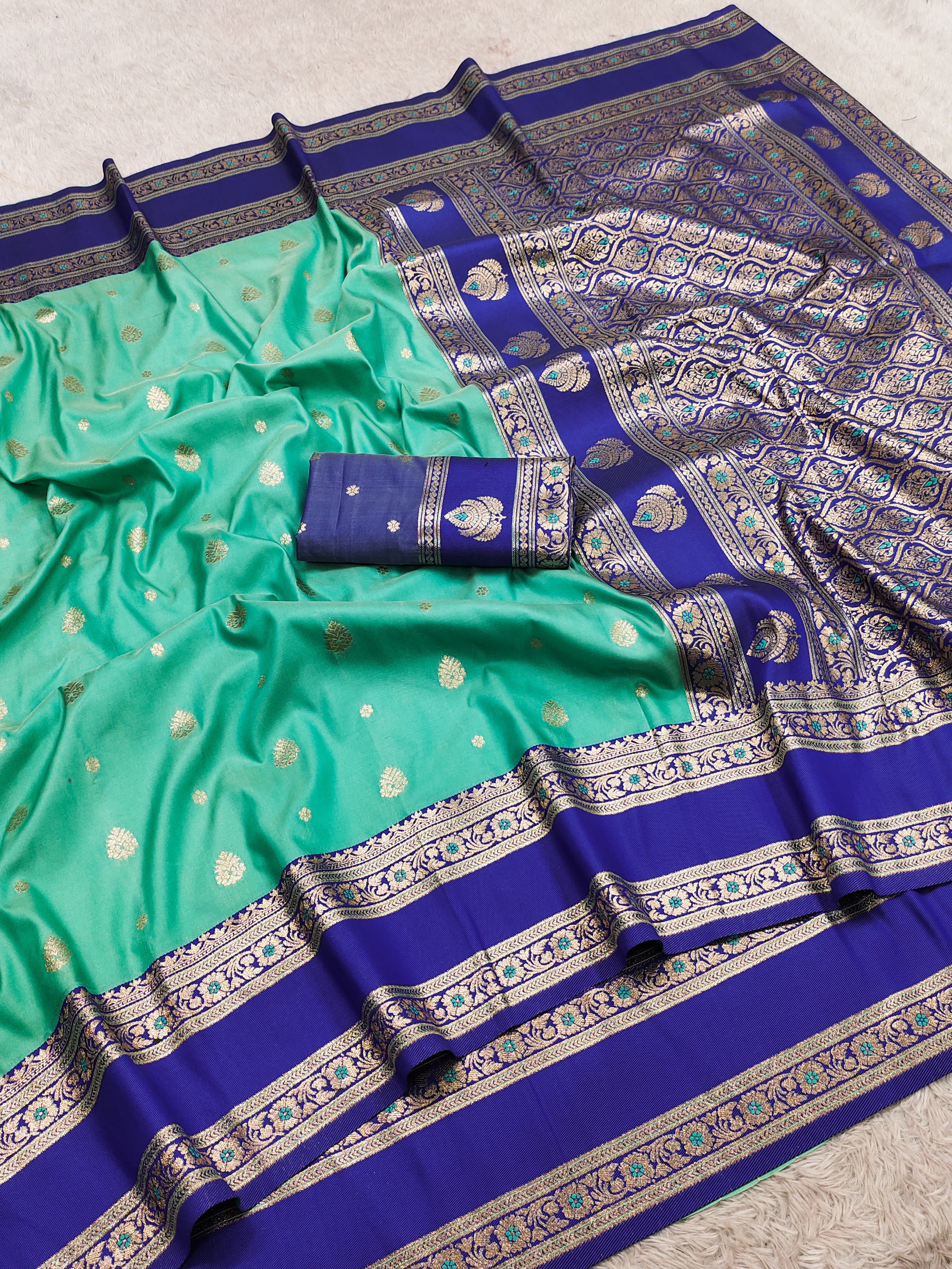 Sea Green Silk Saree with Royal Blue icultural Zari Border & Grand Woven Pallu