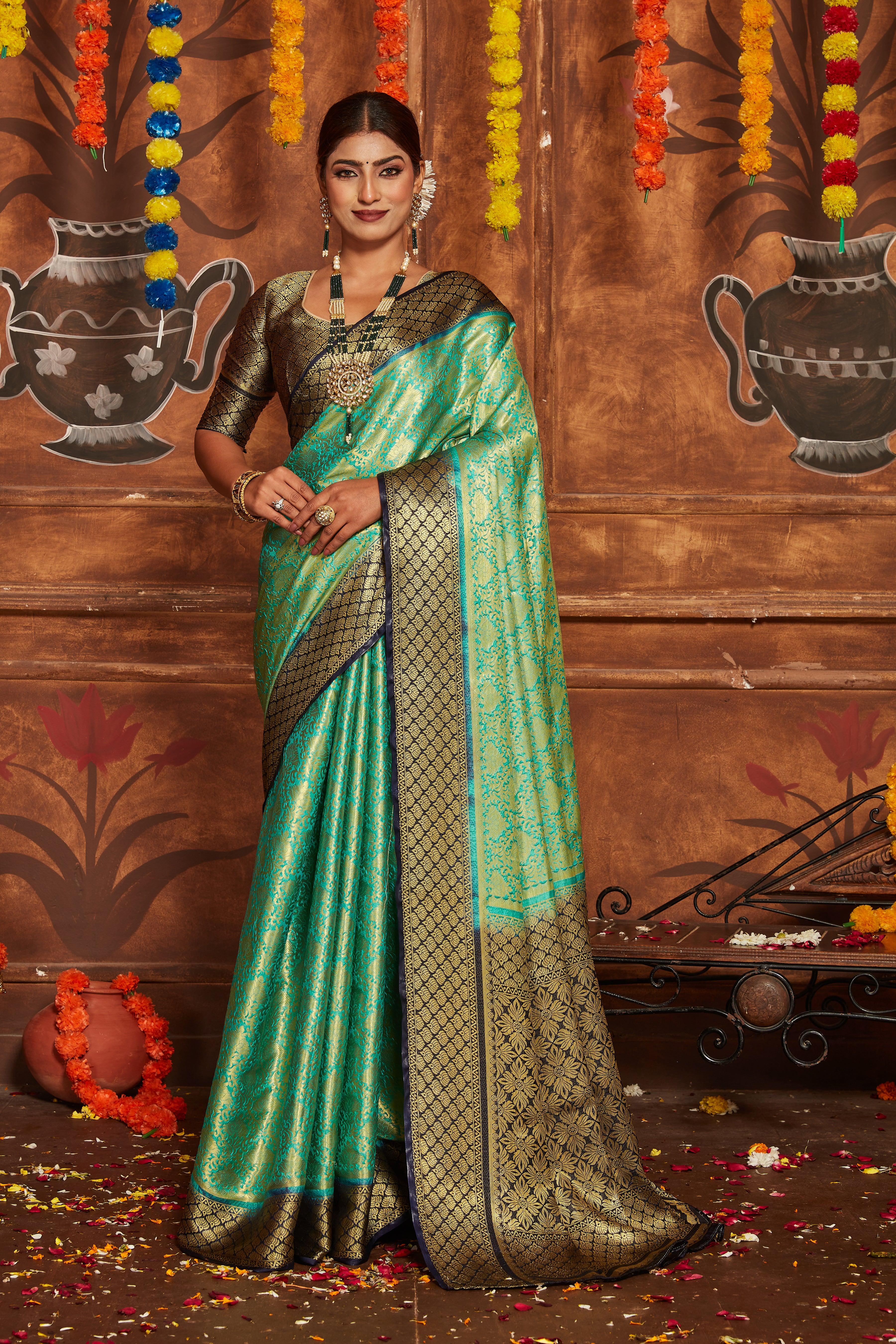 Elegance in Motion: Drapes of Silk and Zari