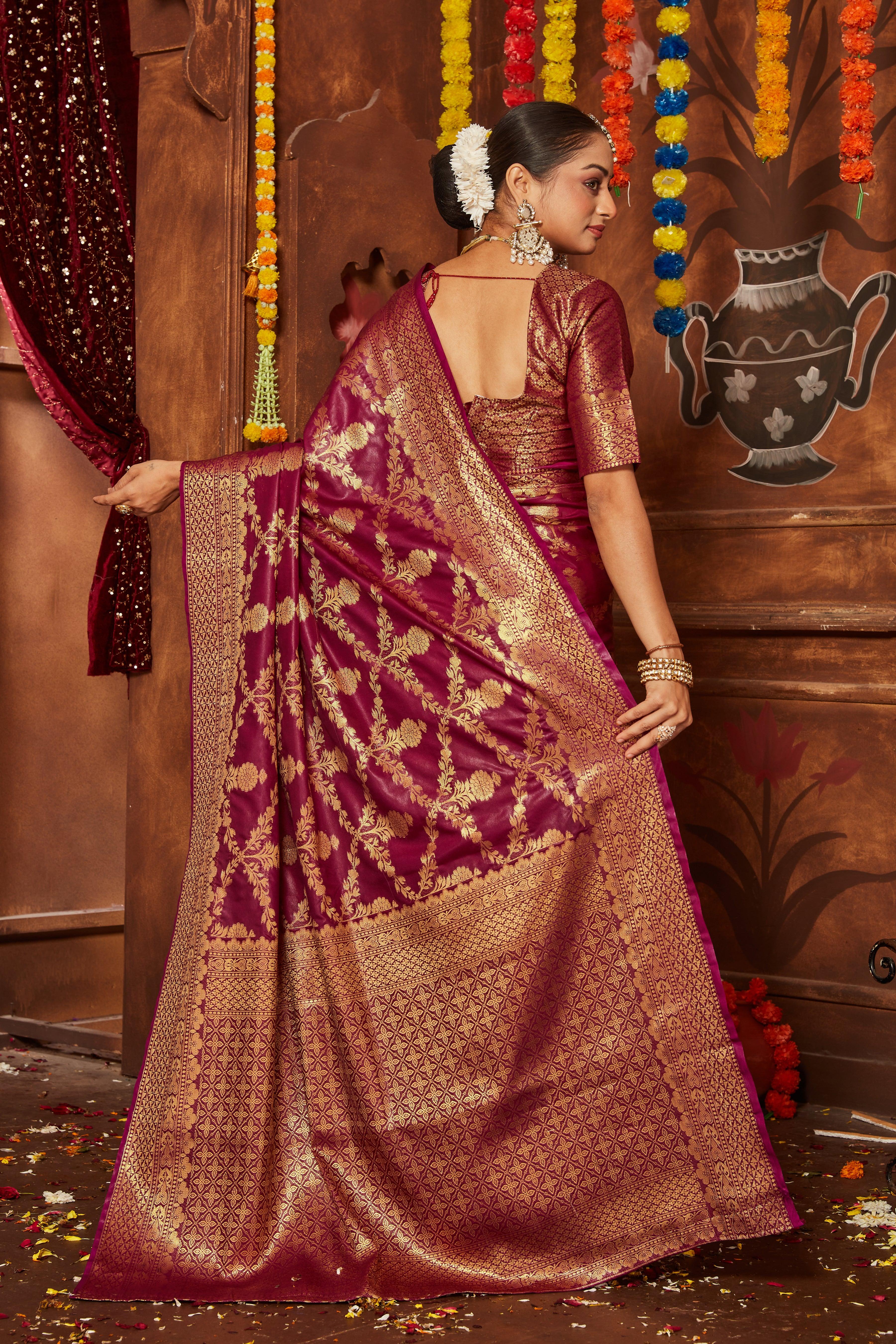 Majestic Drapes: Adorned with Zari Perfection