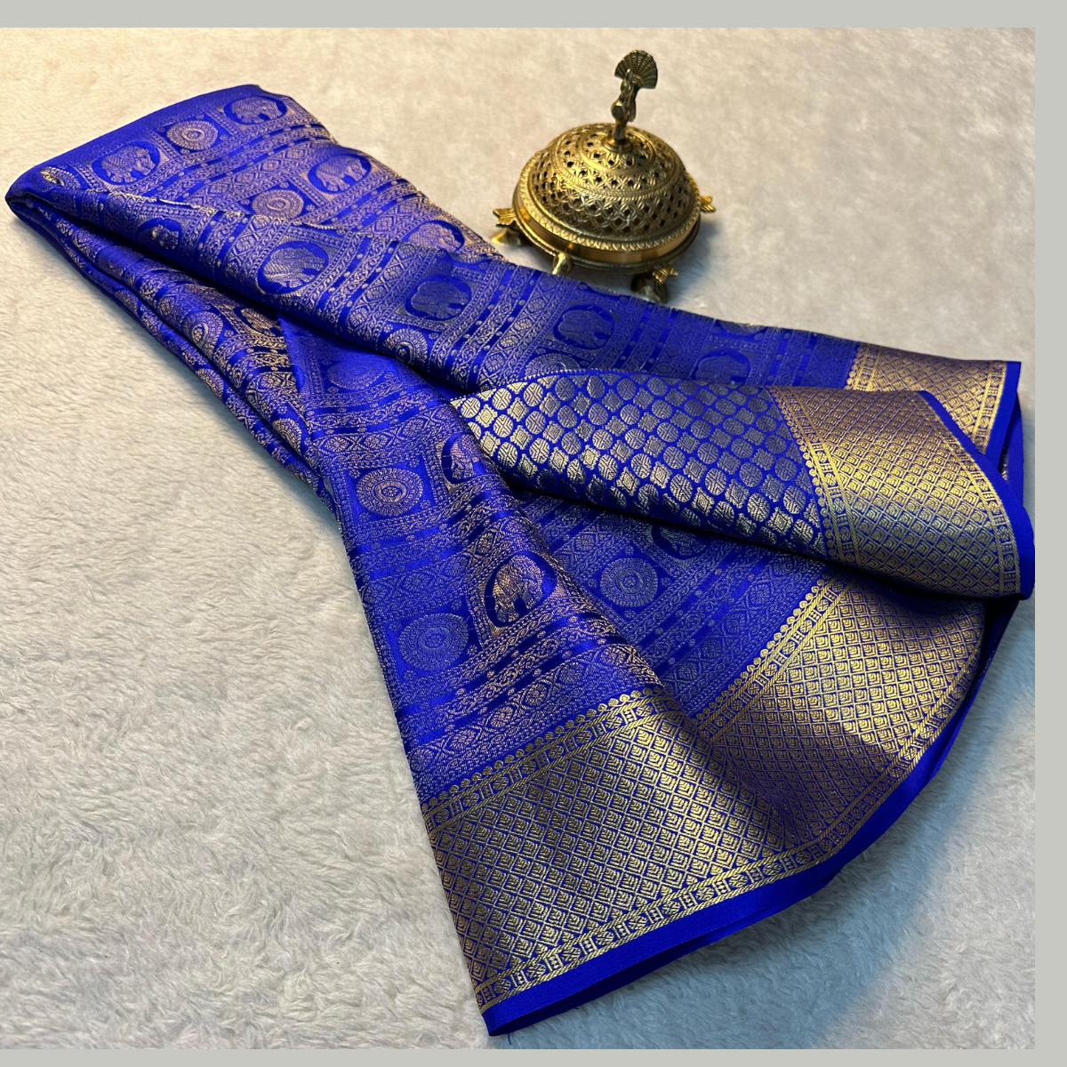 Pure Brocade Mysore Silk by Icultuer In Blue Color With Blouse.