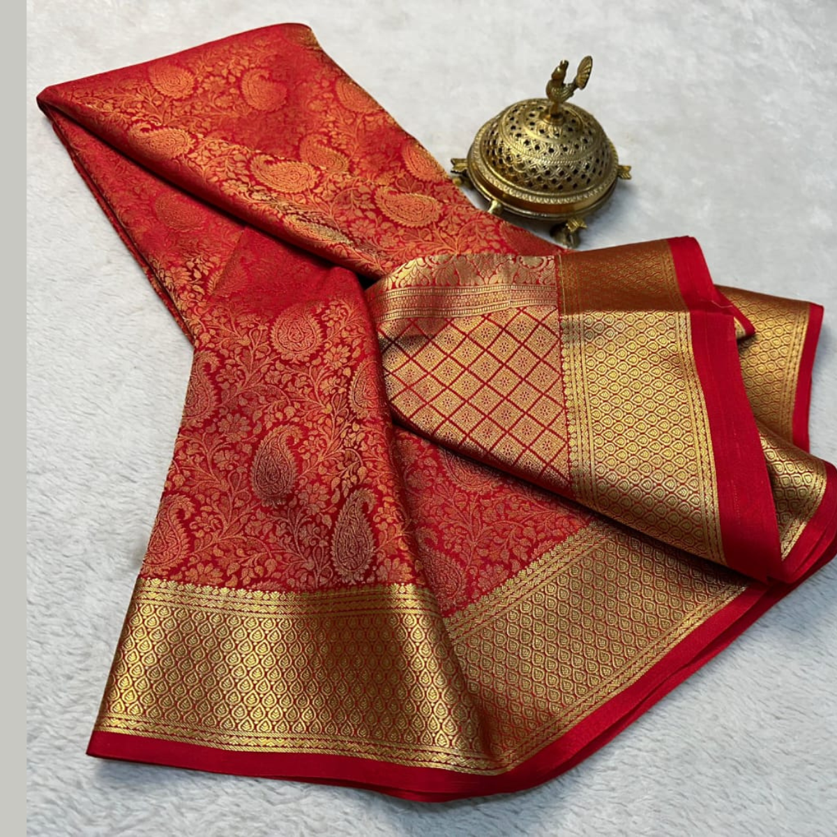 Red Mysore silk by Icultuer Rich Pallu with Blouse