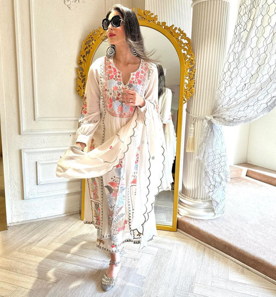 White Georgette Mirror Hand Work pakistani Kurta Set
