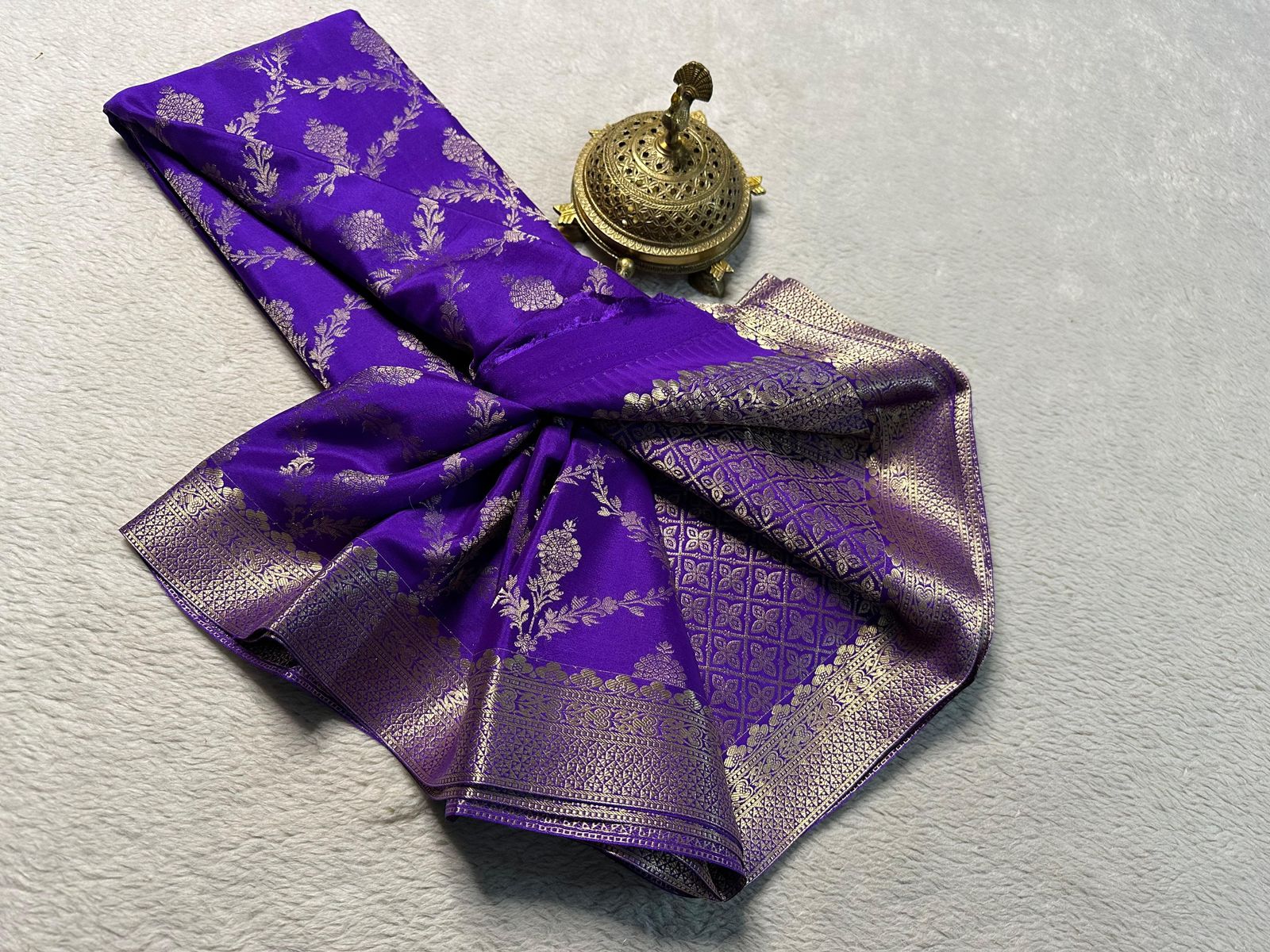 Embrace Luxury: Silk Brocade by Icultuer Adorned with Lavish Gold & Silver Zari