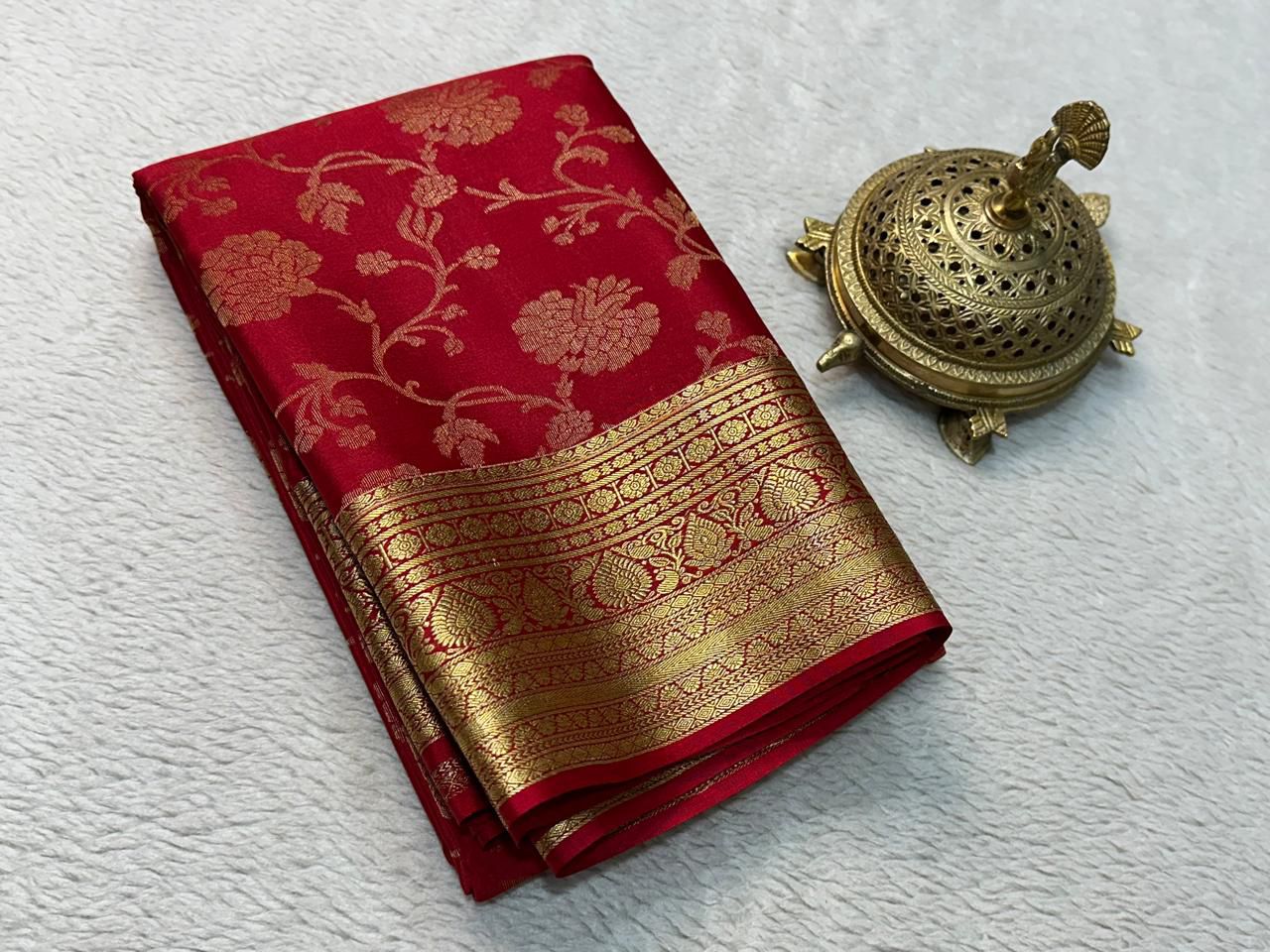 Elegance Redefined: Silk Brocade by Icultuer with Exquisite Gold & Silver Zari Weaving