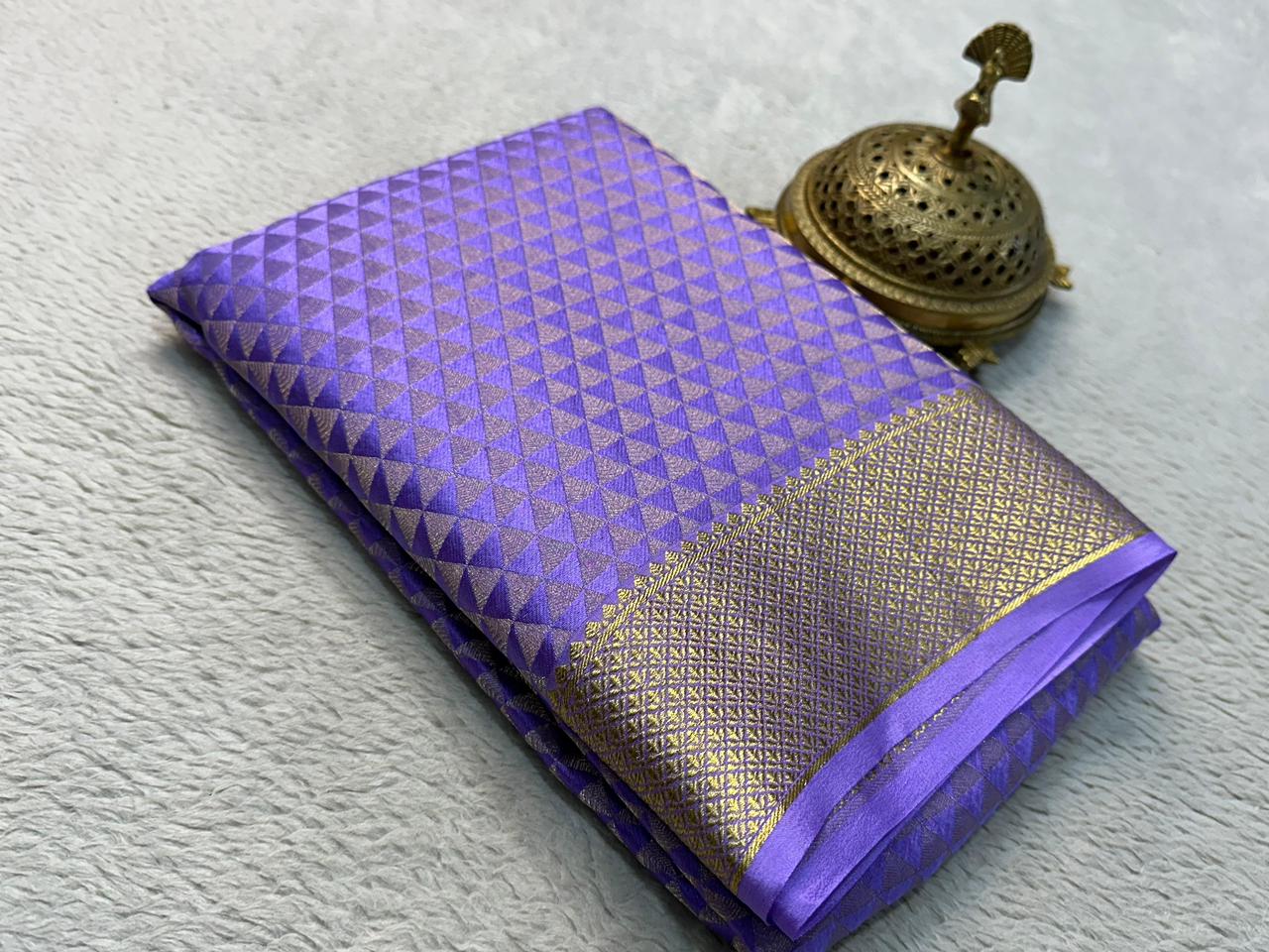 Celebrate Grace: Silk Brocade by Icultuer with Majestic Zari Weaving and Rich Pallu