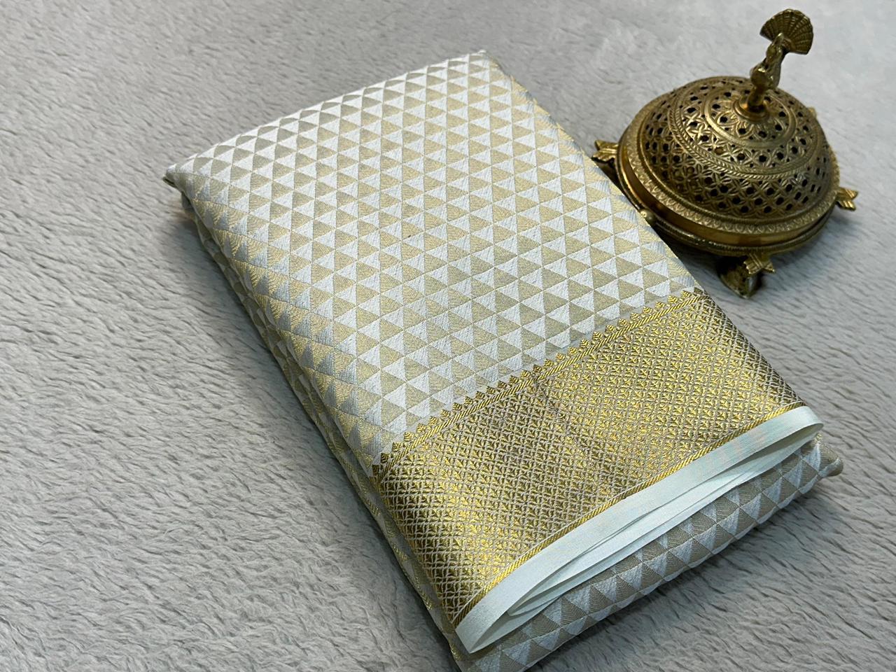 Celebrate Grace: Silk Brocade by Icultuer with Majestic Zari Weaving and Rich Pallu