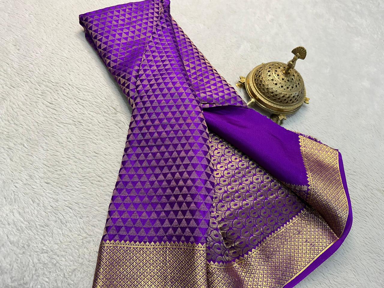 Celebrate Grace: Silk Brocade by Icultuer with Majestic Zari Weaving and Rich Pallu