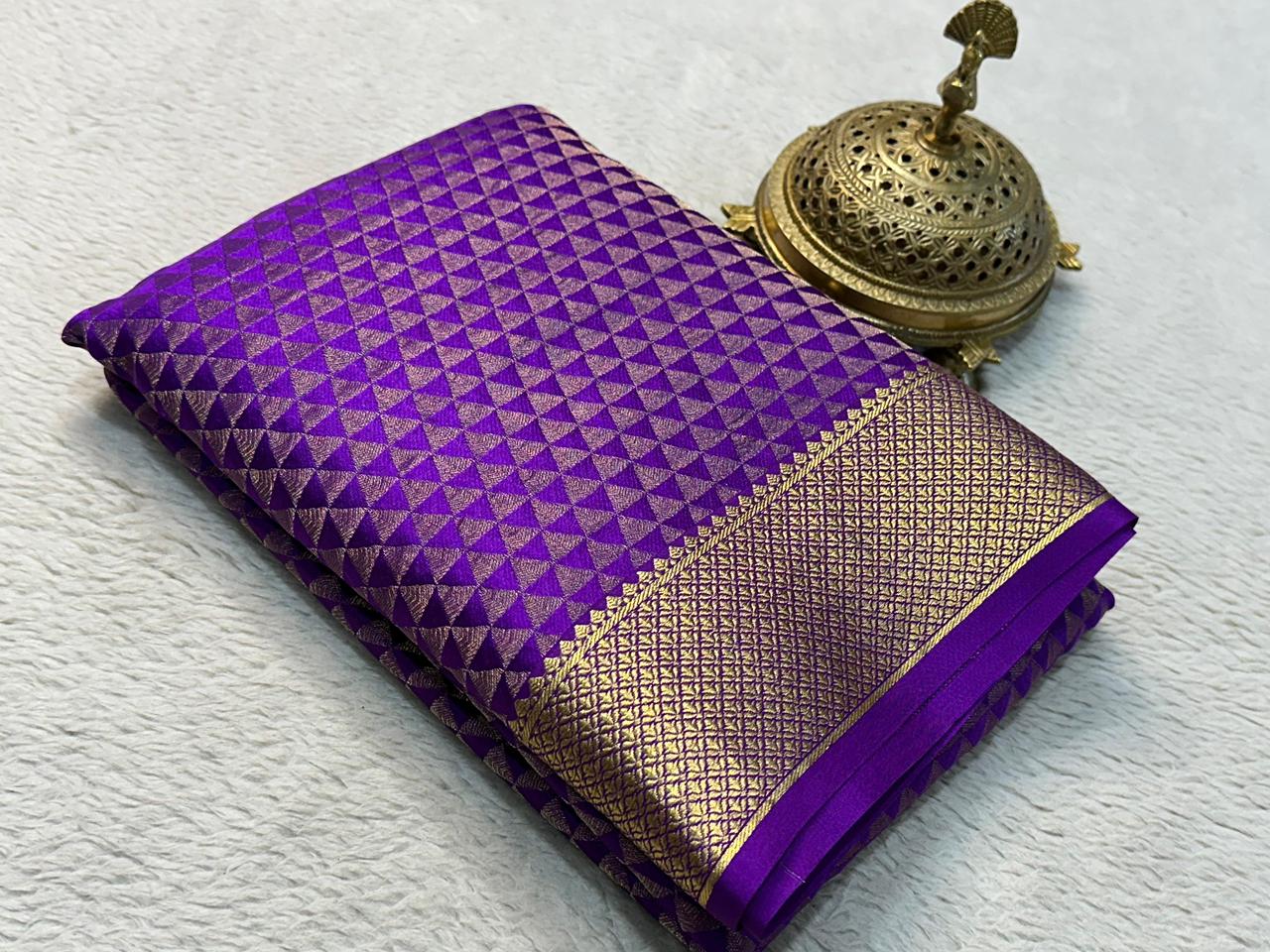 Celebrate Grace: Silk Brocade by Icultuer with Majestic Zari Weaving and Rich Pallu