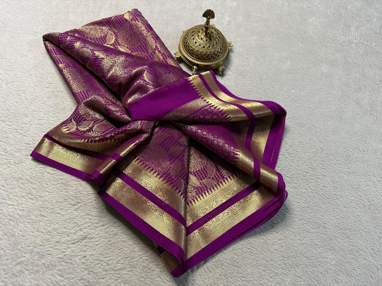 Luxurious Bridal Silk Brocade by Icultuer: Gold & Silver Zari with Rich Floral Checks and Opulent Pallu