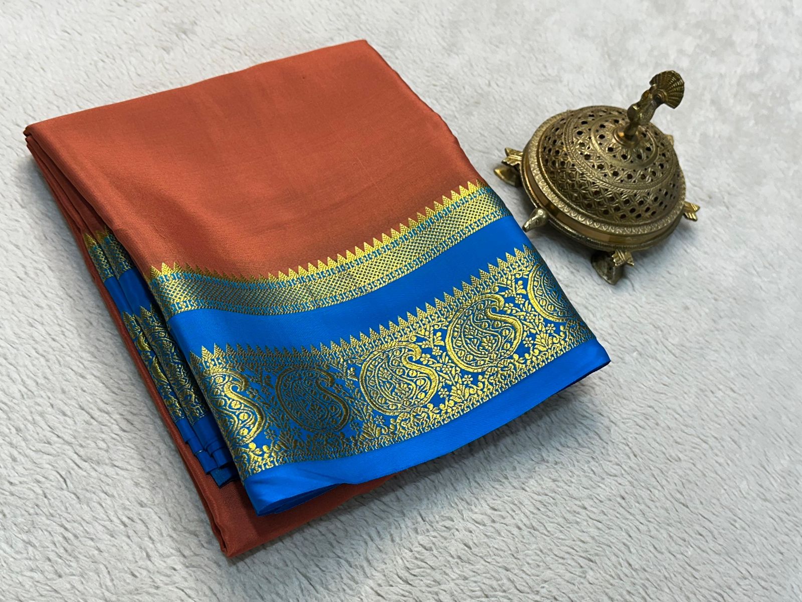 Silken Splendor: Majestic Mysore Silk by Icultuer