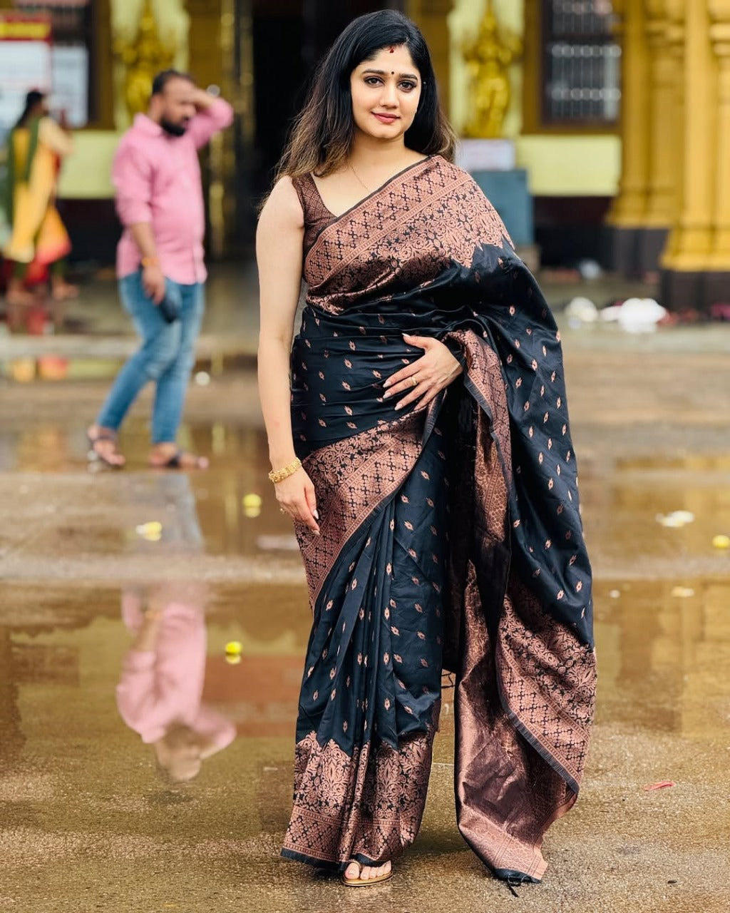 Black & Coffee Brown Banarasi Saree with icultural Zari Weave