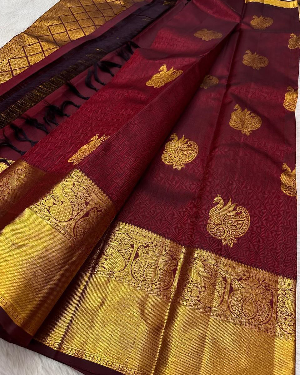 icultural Kanjivaram Silk Saree with Golden Peacock Motifs