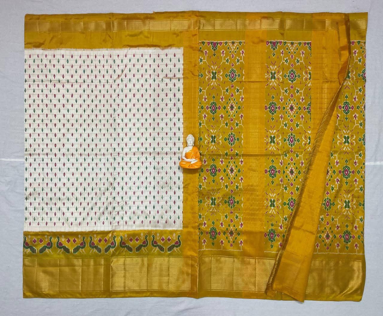 Pochampally Ikkat Silk by Icultuer Kanchi Border With Blouse
