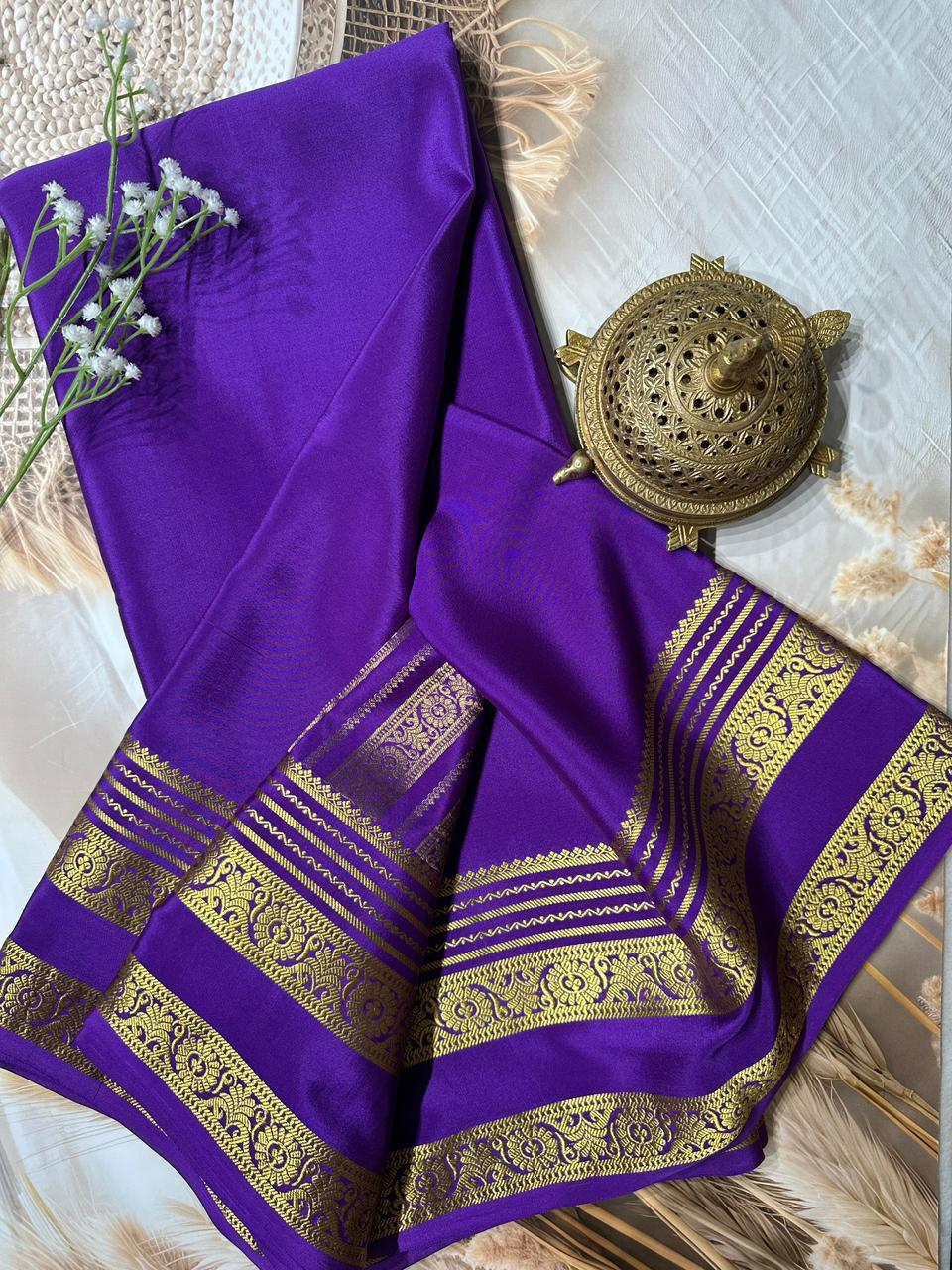 Rich Floral Bentex border with Rich pallu in beautiful solid colours