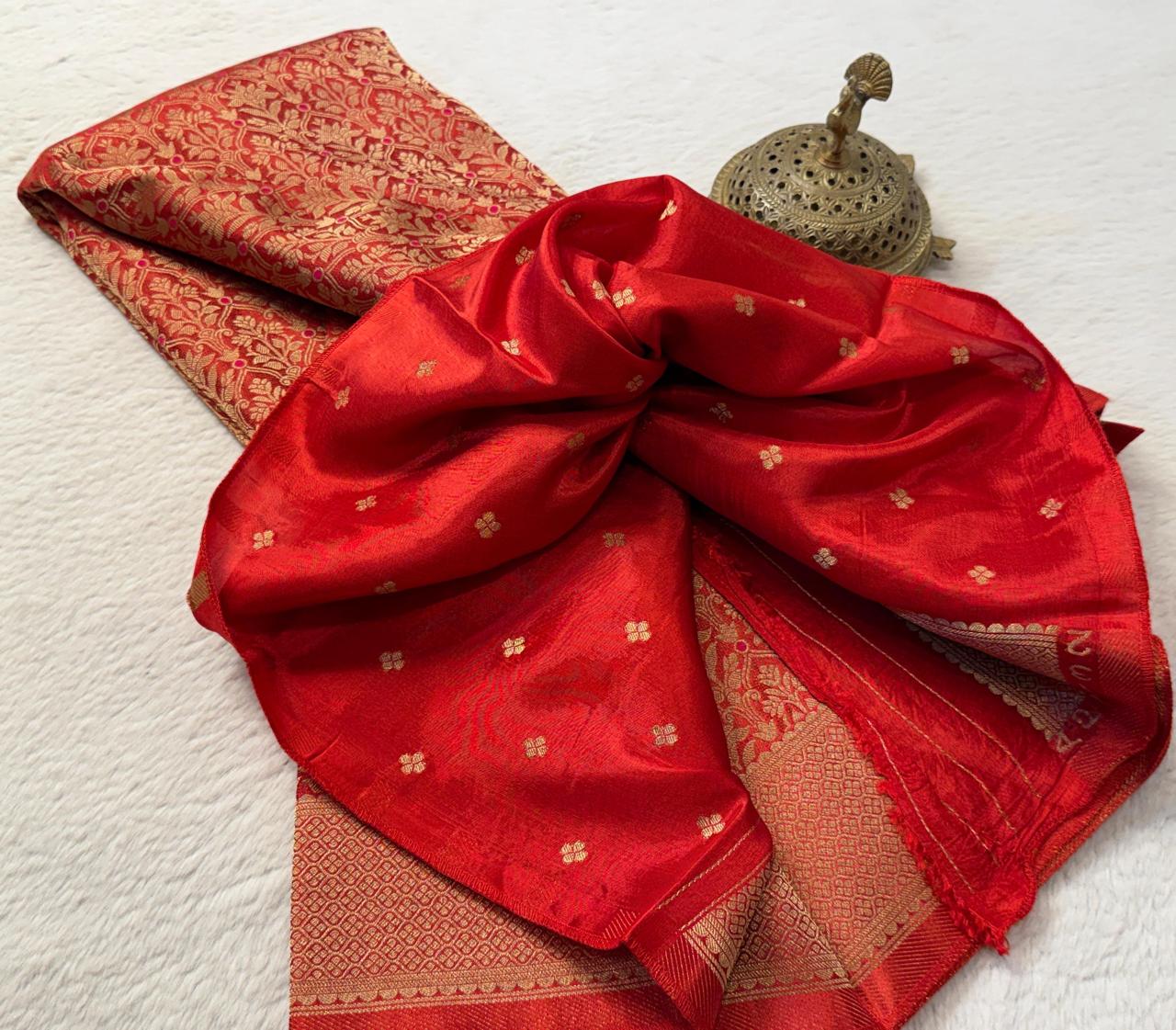 Soft Brocade Silk Saree with Meenakari Zari Weaving – Rich Pallu & Butta Blouse