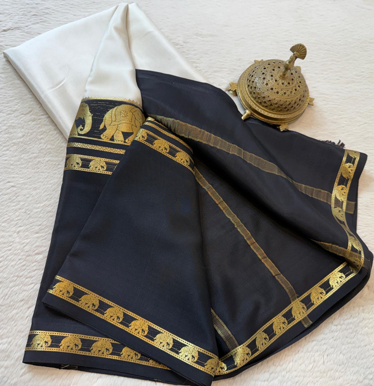 Semi-Crepe Silk Saree with Elephant Bentex Border | Contrast Color Designer Saree