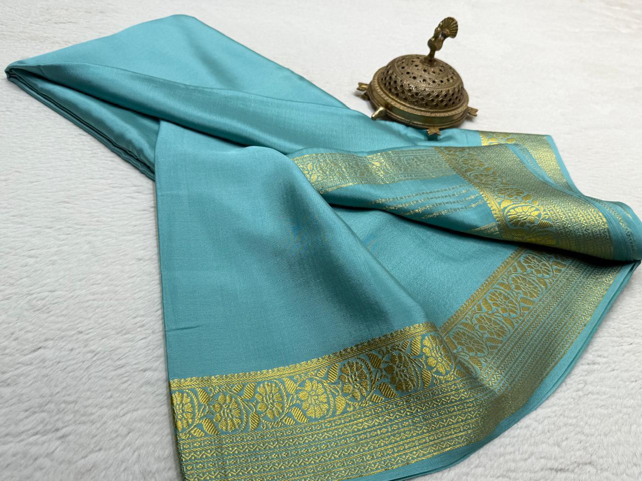 Semi Crepe Silk Saree 120 GSM – Floral Border & Rich Pallu Designer Saree | Lightweight Party Wear Saree for Women