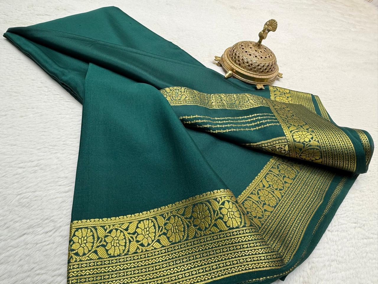 Semi Crepe Silk Saree 120 GSM – Floral Border & Rich Pallu Designer Saree | Lightweight Party Wear Saree for Women