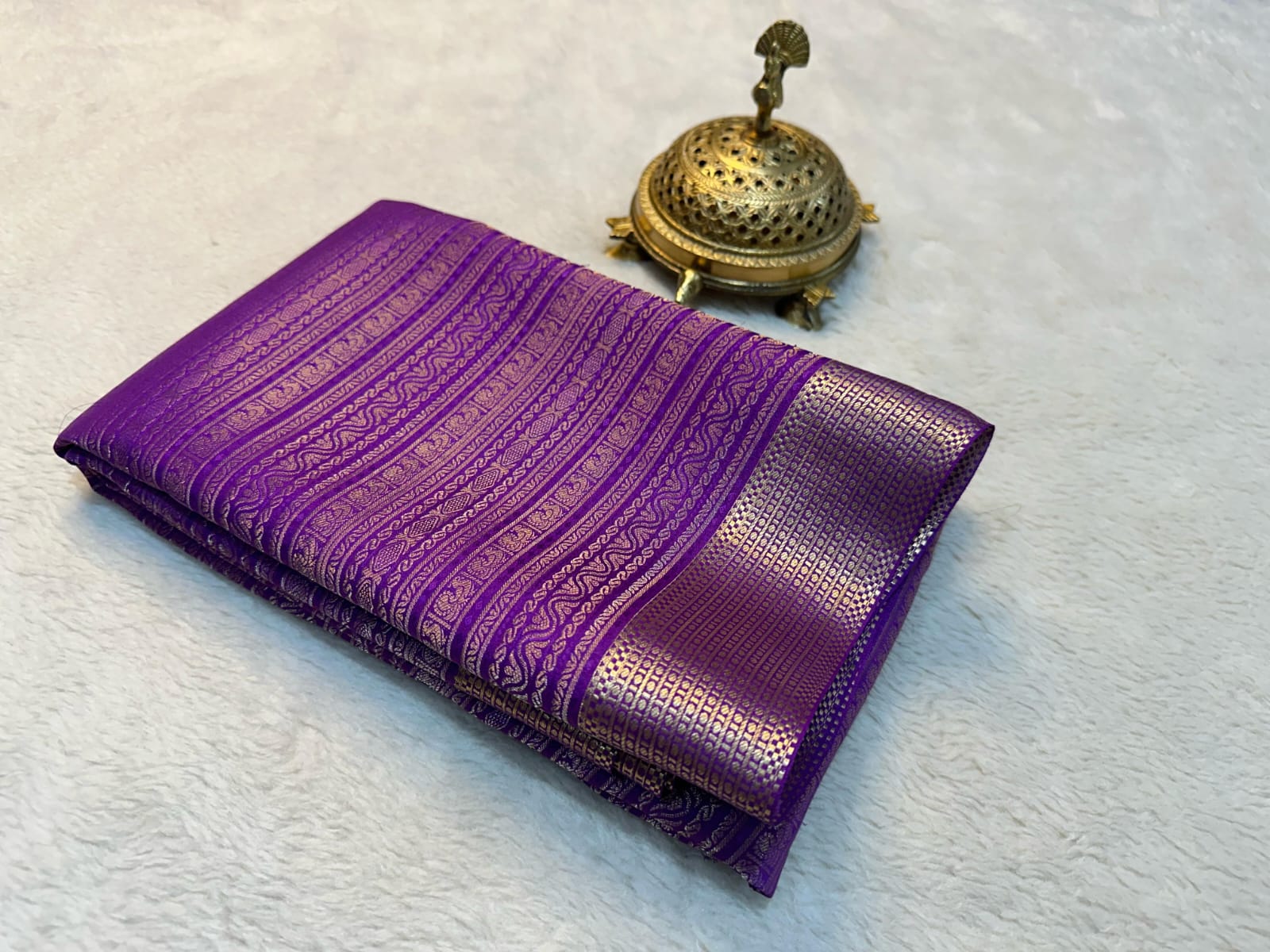 Purple Colour Mysore Semi Silk by Icultuer With Blouse.