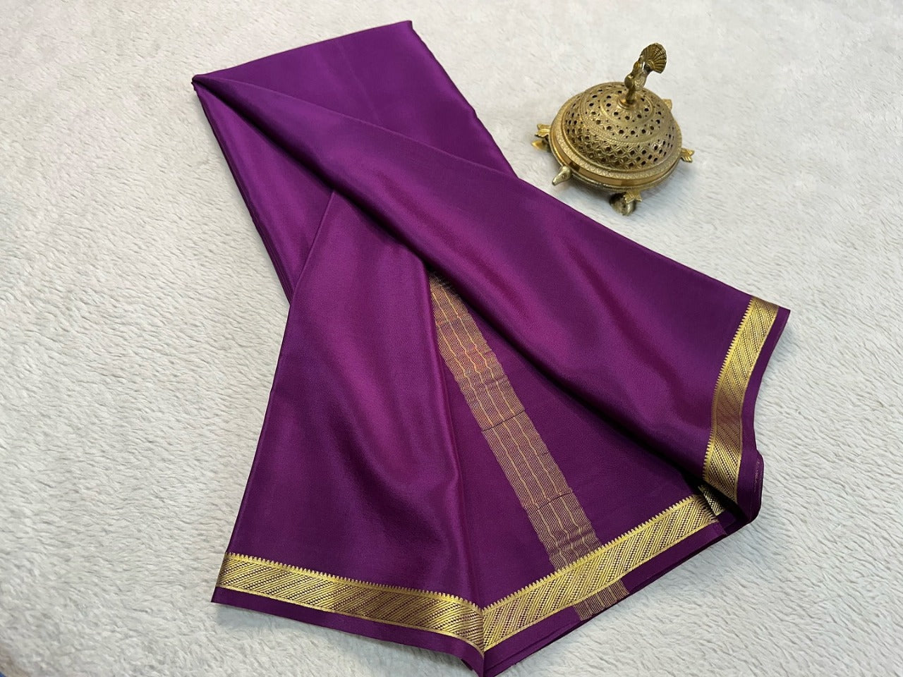 Mysore Silk Magic: by Icultuers that Speak of Luxury