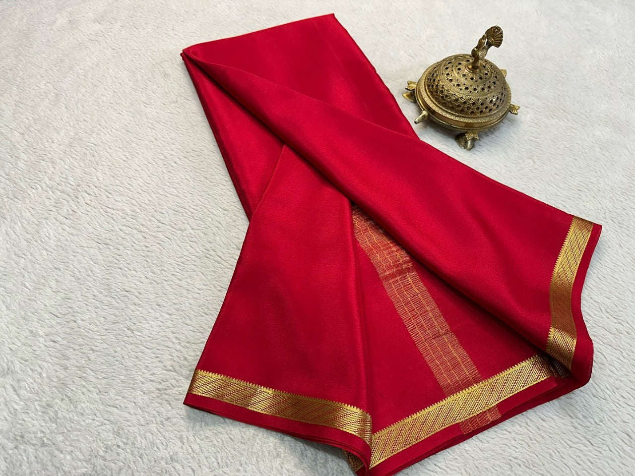 Mysore Silk Magic: by Icultuers that Speak of Luxury