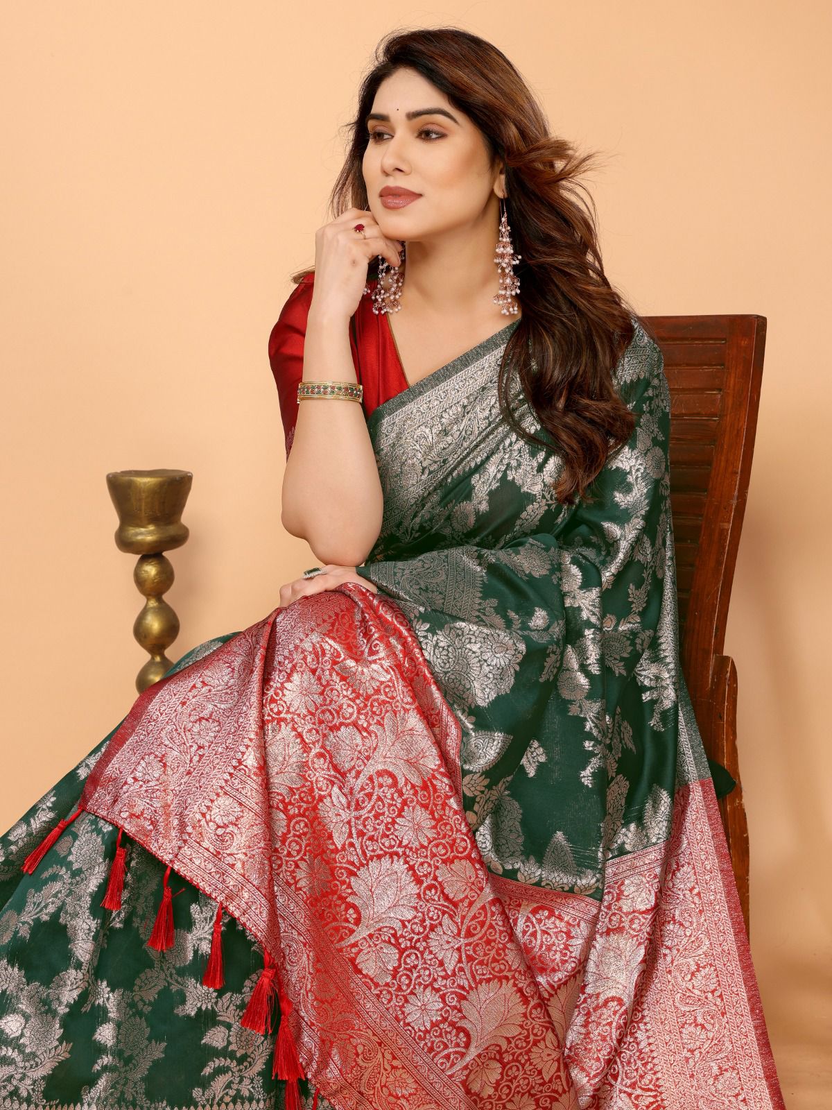 Green Color Heavy Zari Weaving Banarasi Soft Silk by Icultuer for Wedding